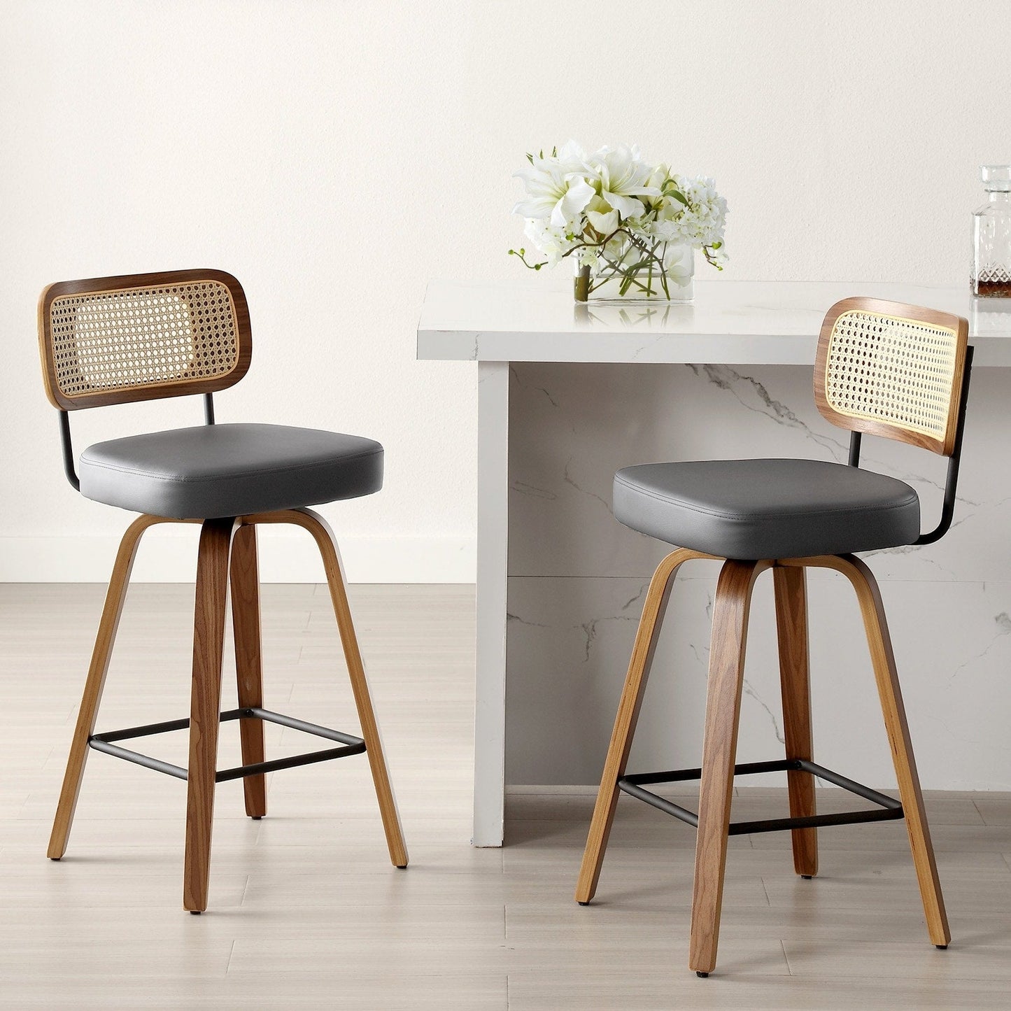 26/29 Swivel Bar Stools/ Counter Stools with Bentwood Legs