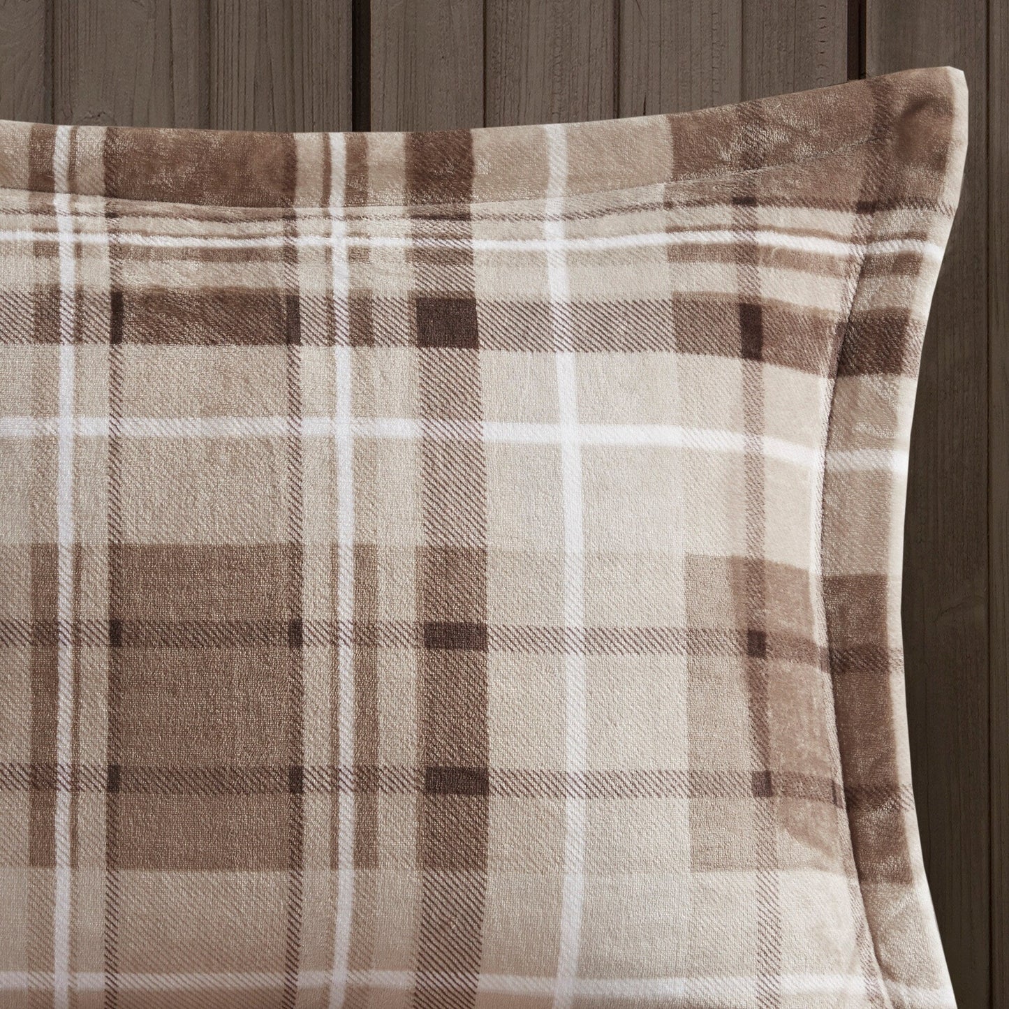 Woolrich Alton Plush to Sherpa Down Alternative Comforter Set
