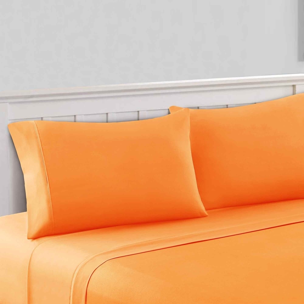 Modern Threads 1800 Series 100 GSM 4-Piece Solid Microfiber Bed Sheet Set