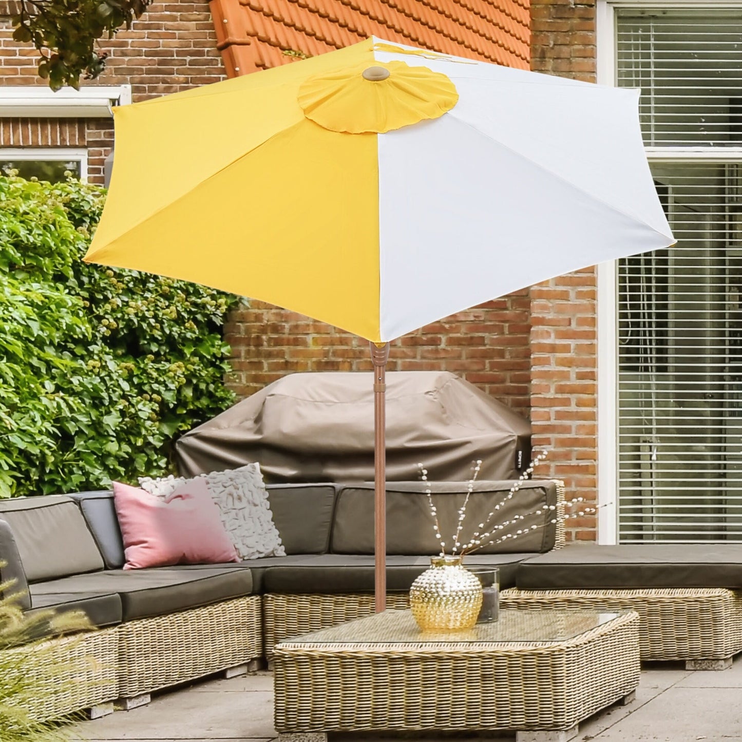 Autlaycil 7.5FT Patio Umbrella with Tilt and Crank