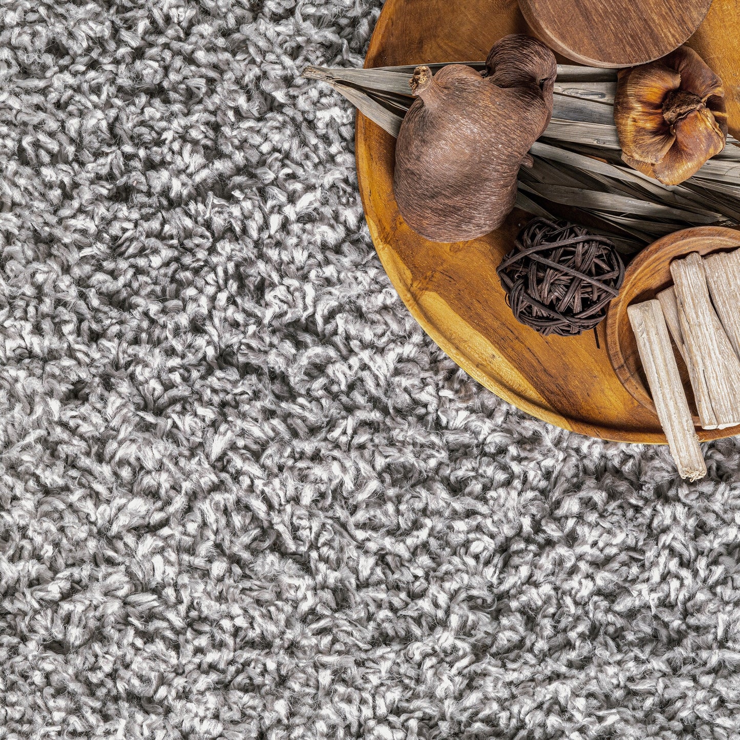 Nuloom Neva Modern Tasseled Shag Area Rug