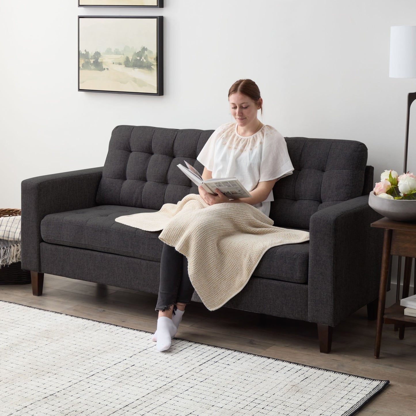 Canapé Brookside Brynn 76 po à accoudoirs carrés en similicuir/velours/tissu