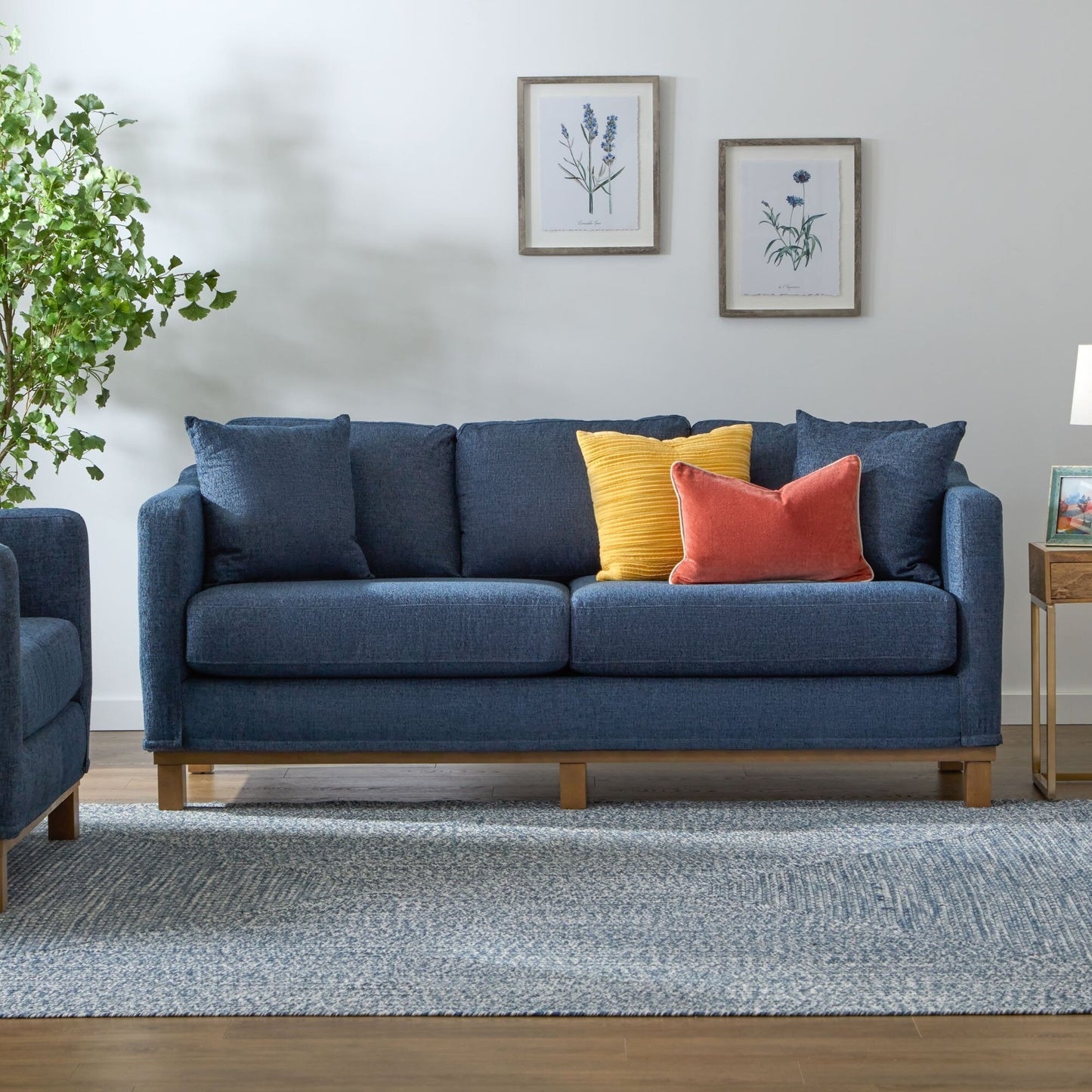 Canapé Brookside Kay avec base en bois rembourrée