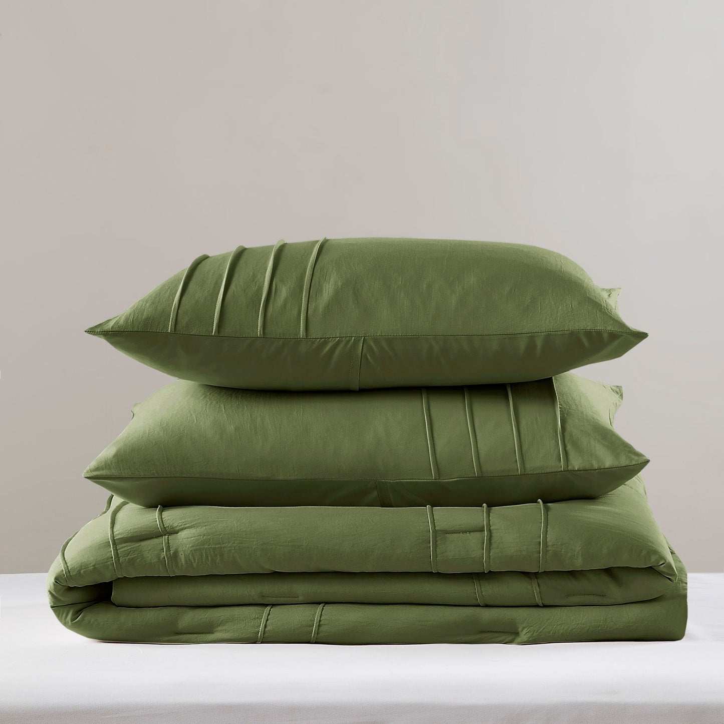 Chelsea Square Evans Pinch Pleated Soft Washed Boho Comforter Set