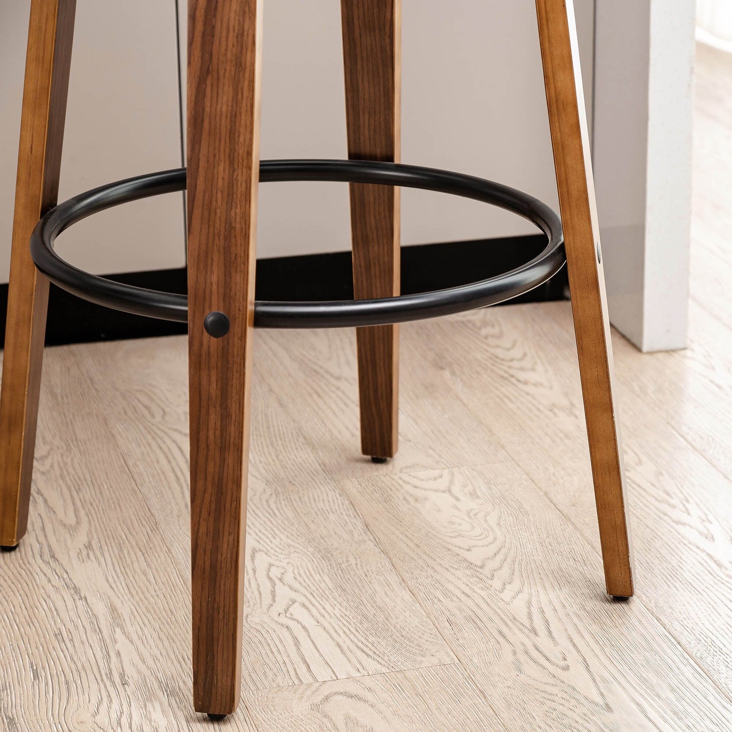 Glitzhome Set of 2 or 4 Modern Counter & Bar Height Wooden Swivel Bar Stools
