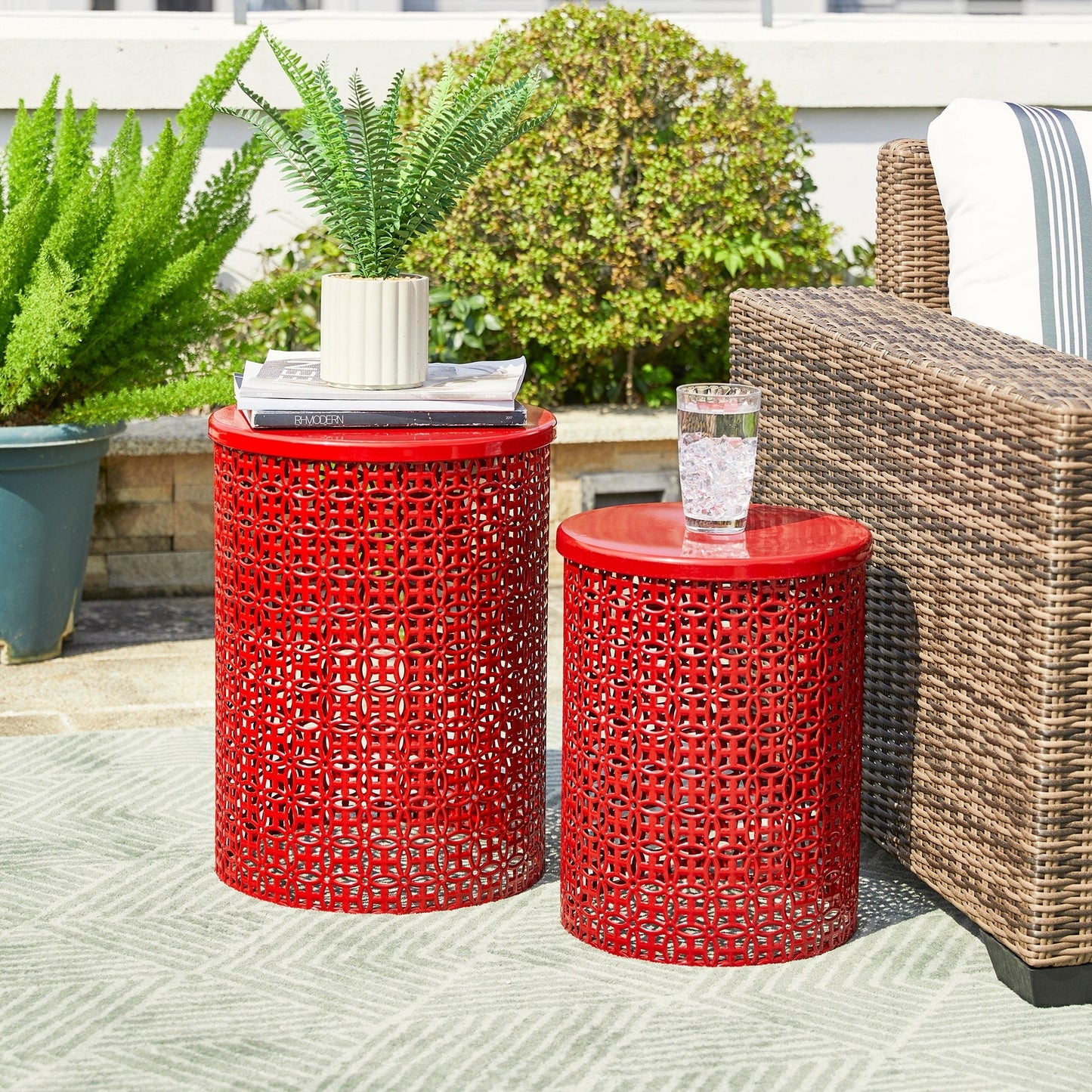 Glitzhome Set of 2 19.25H & 16.5H Multi-functional Metal Outdoor Table Garden Stool
