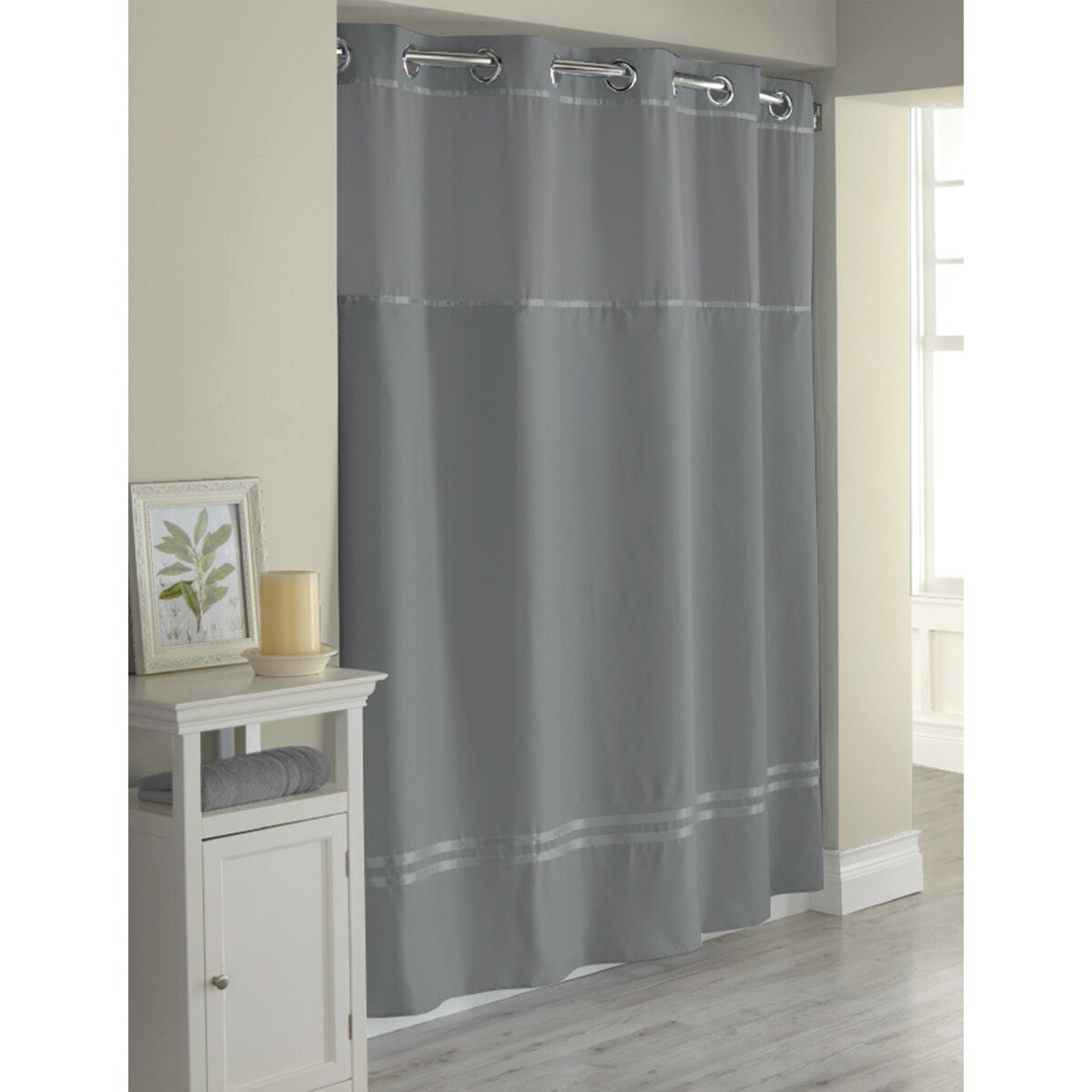 Rideau de douche 3 en 1 Hookless Escape avec fenêtre supérieure transparente, anneaux flexibles et doublure en tissu