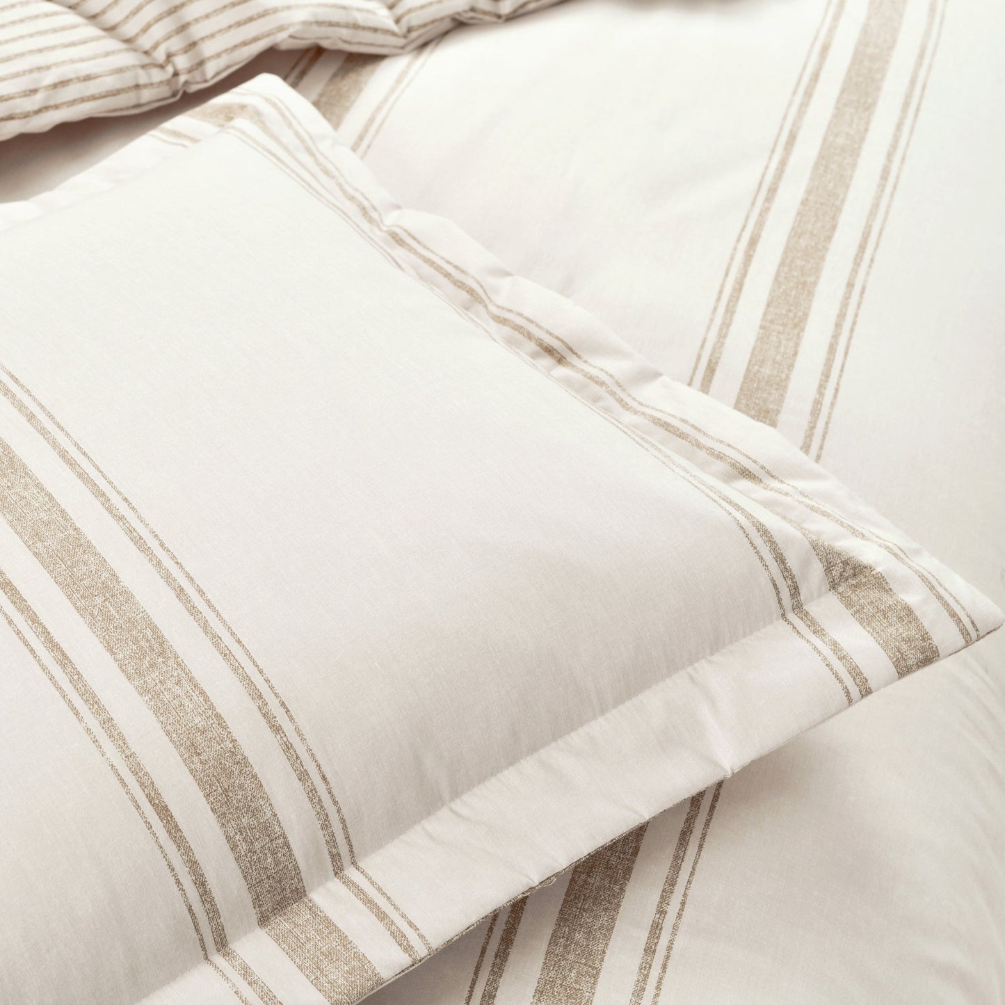 Lush Decor Farmhouse Stripe 3 Piece Duvet Cover Set