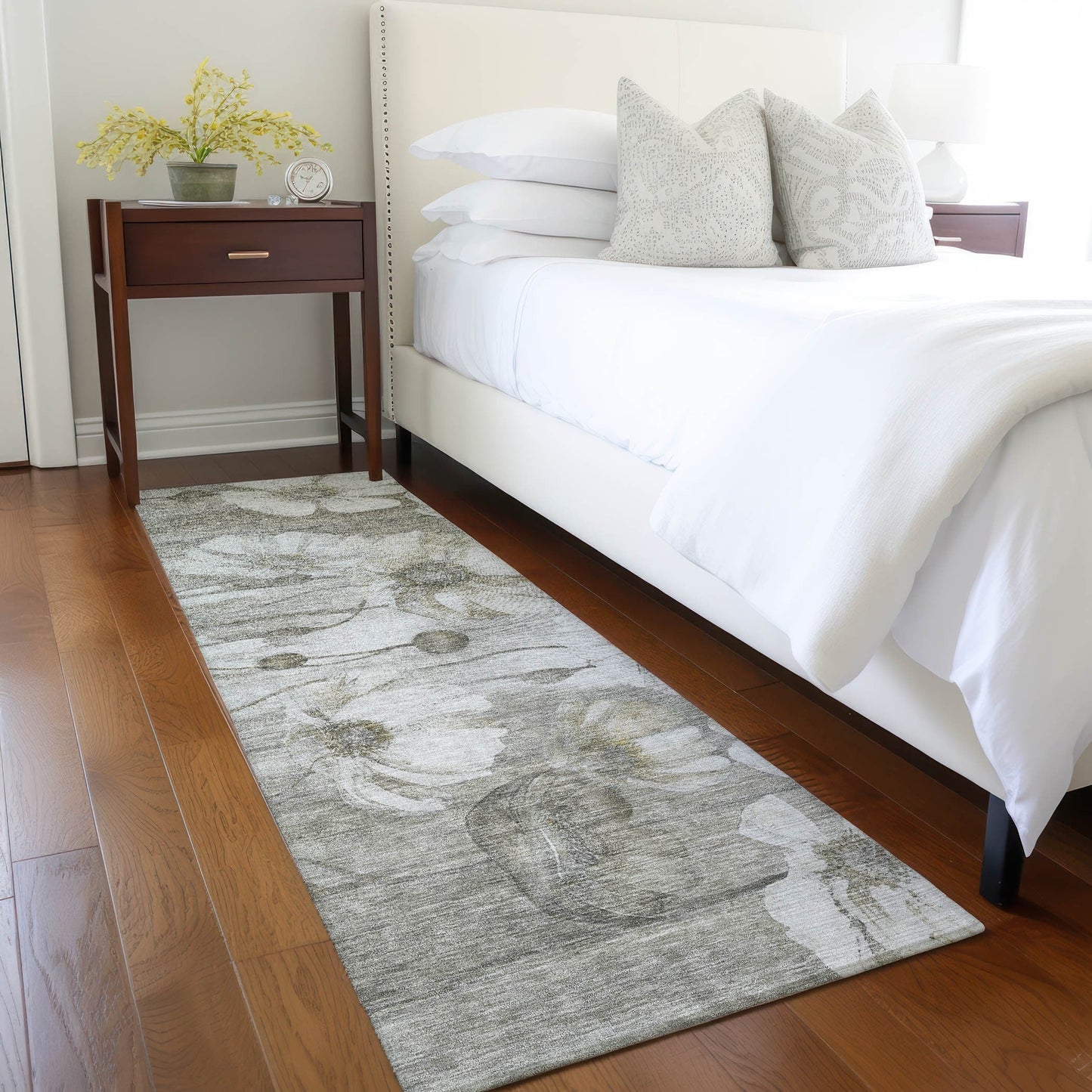 Machine Washable Indoor/ Outdoor Chantille Modern Floral Rug