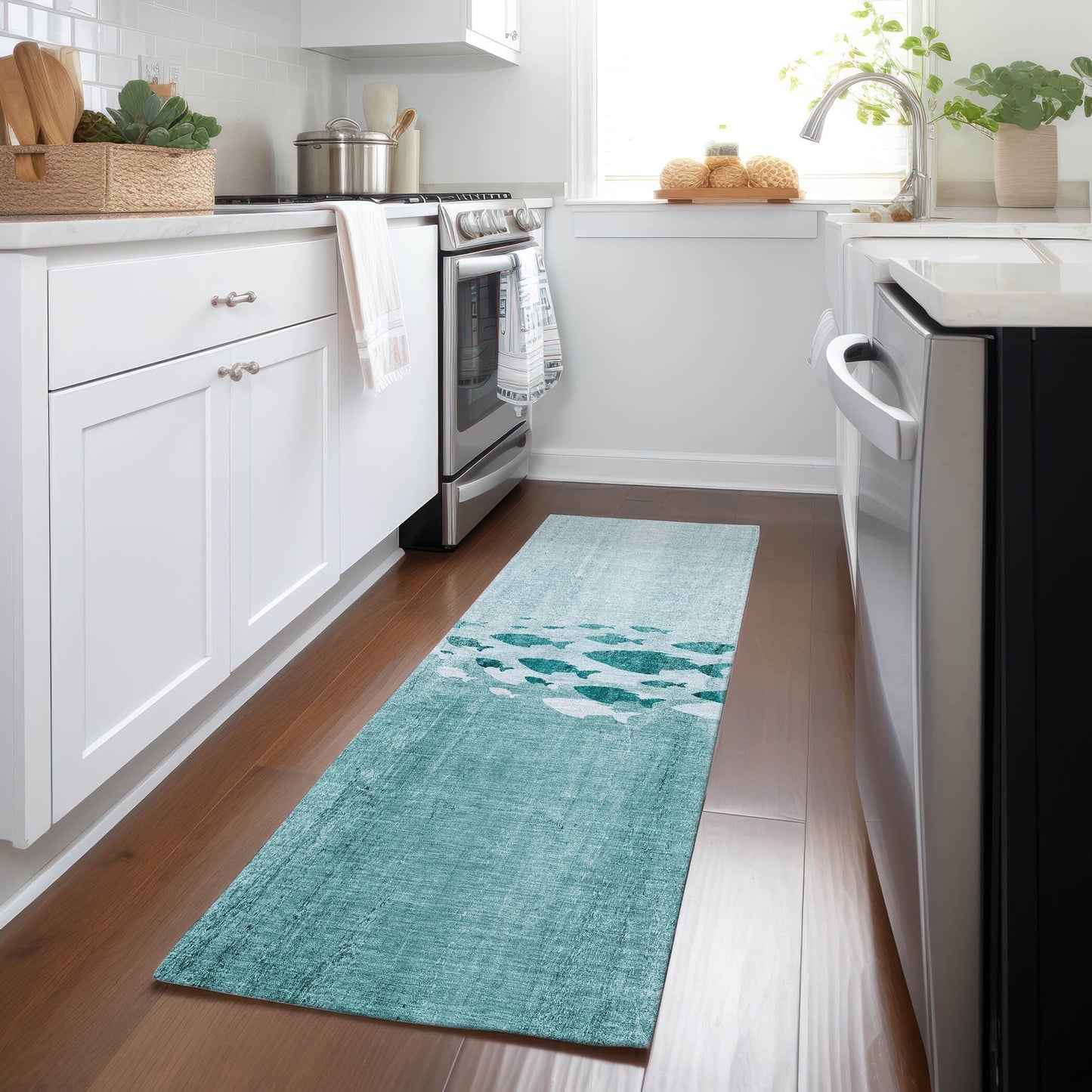 Machine Washable Indoor/ Outdoor Chantille Modern Sea Life Rug