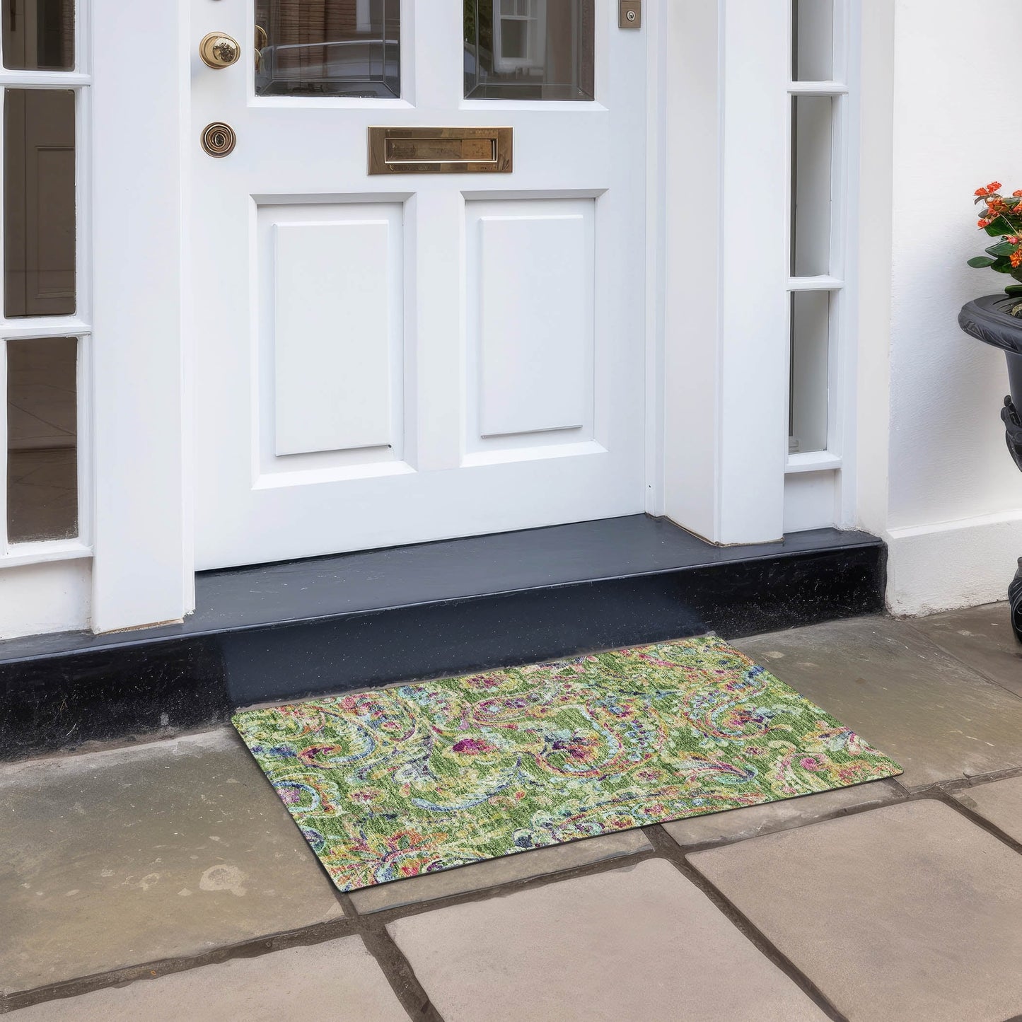 Machine Washable Indoor/ Outdoor Chantille Traditional Scroll Rug