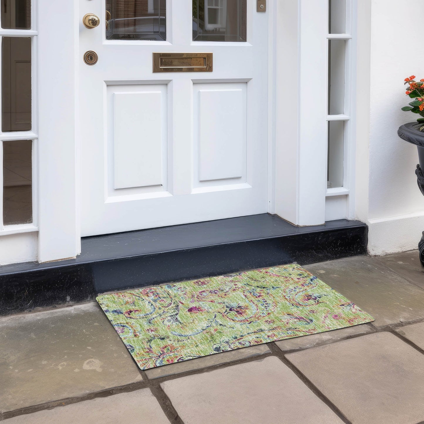 Machine Washable Indoor/ Outdoor Chantille Traditional Scroll Rug