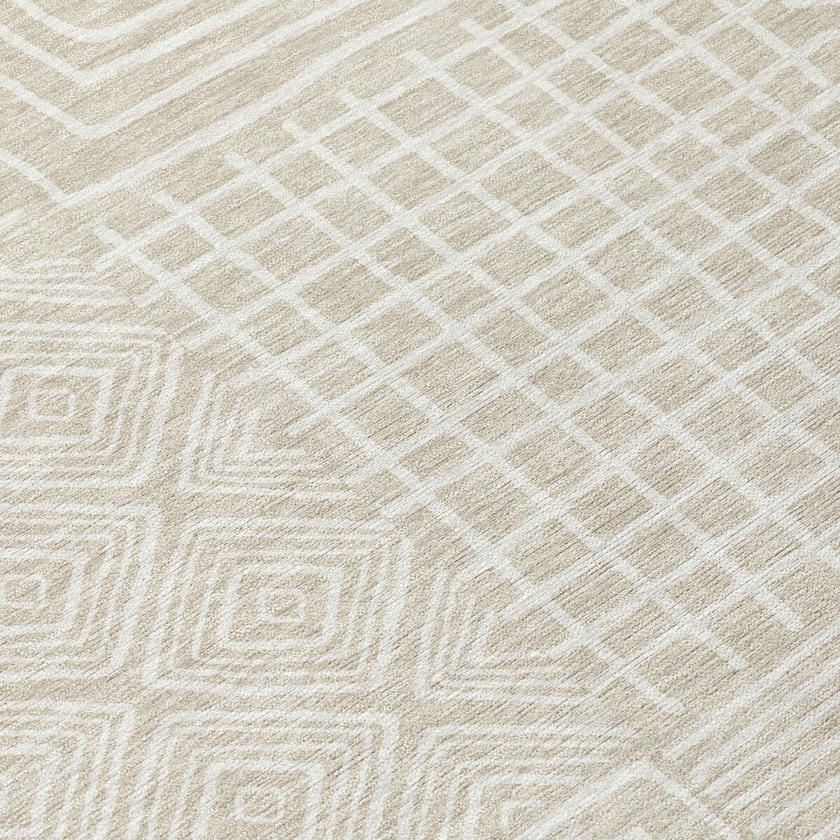 Machine Washable Indoor/ Outdoor Modern Mosaic Chantille Rug