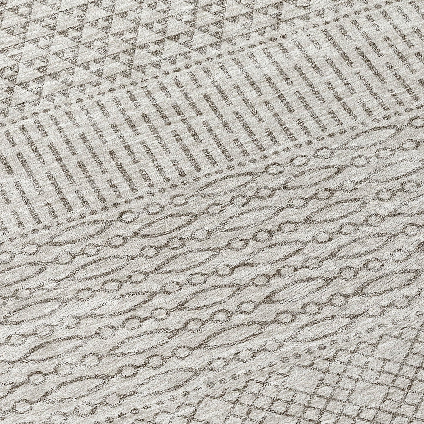 Machine Washable Indoor/ Outdoor Modern Stripes Chantille Rug
