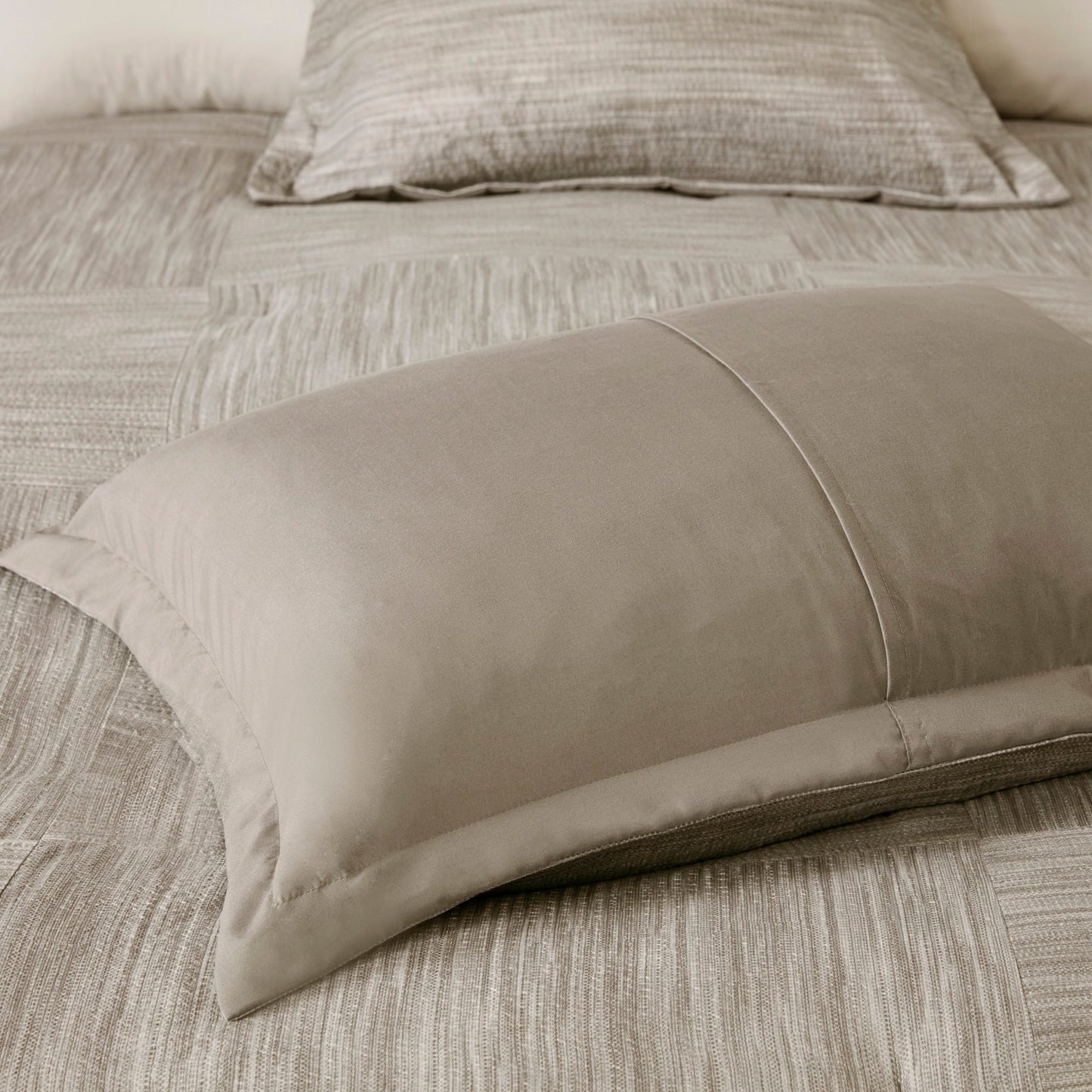 Madison Park Clayton 7 Piece Printed Seersucker Comforter Set