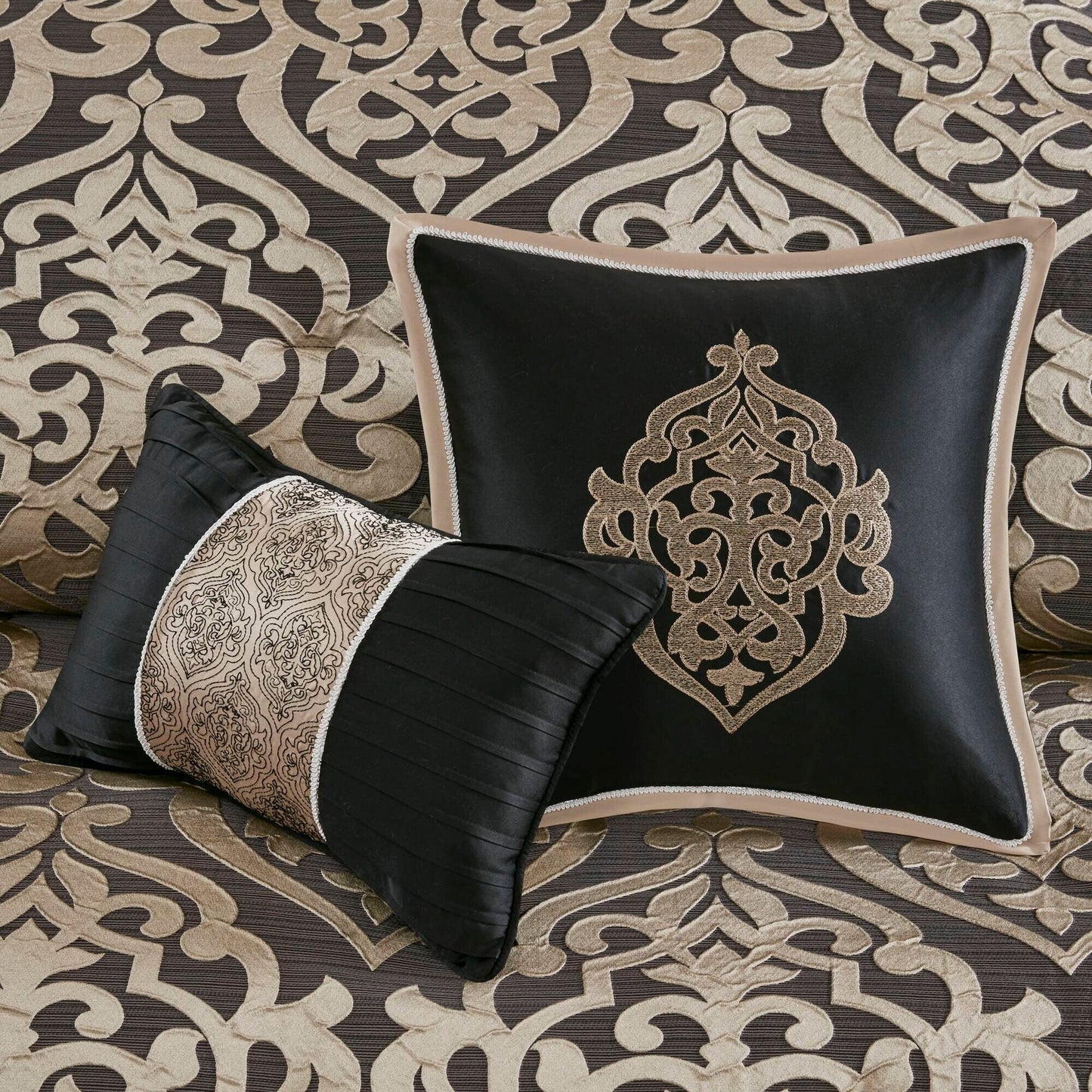 Madison Park Dillon 8 Piece Jacquard Comforter Set