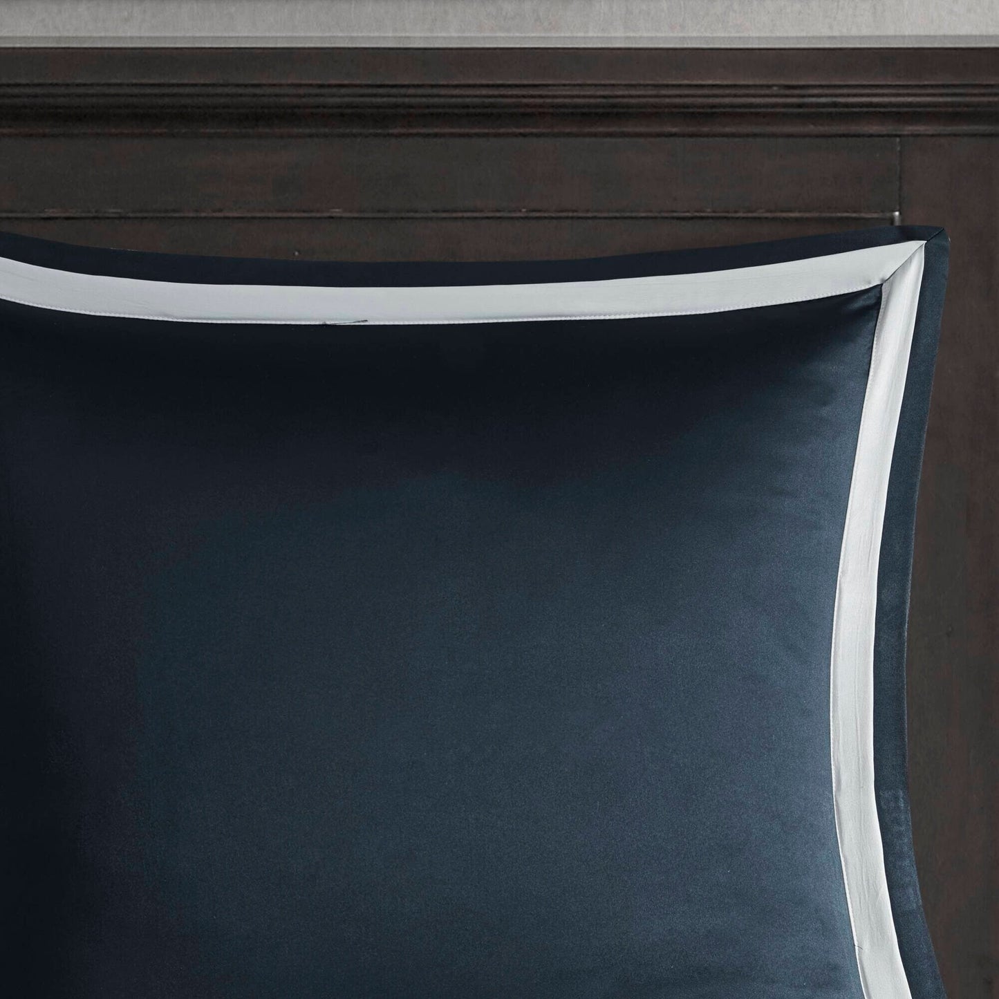 Madison Park Dillon 8 Piece Jacquard Comforter Set