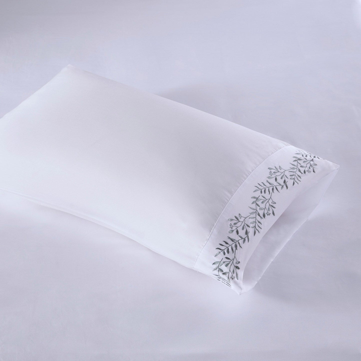 Madison Park Embroidered Microfiber 4 PC Sheet Set