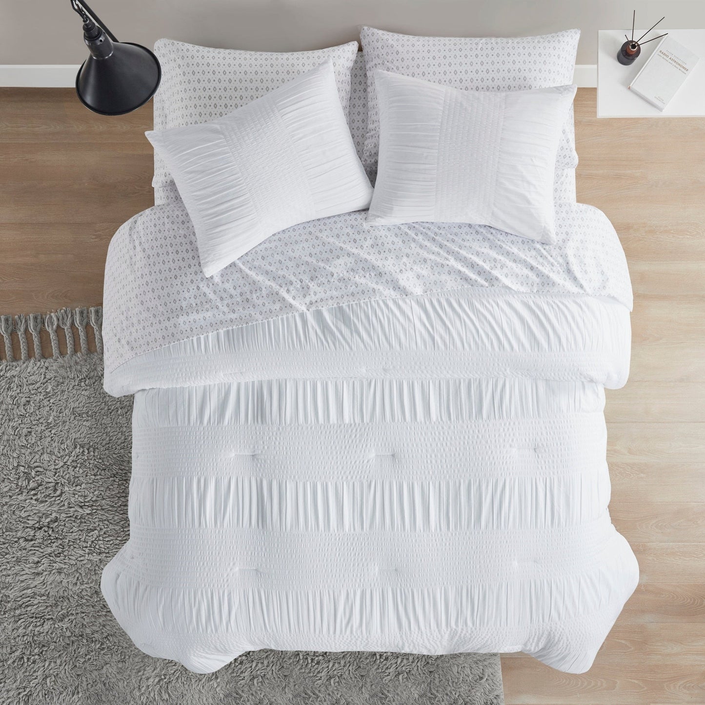 Madison Park Essentials Cirrus Complete Comforter Set with Bed Sheets