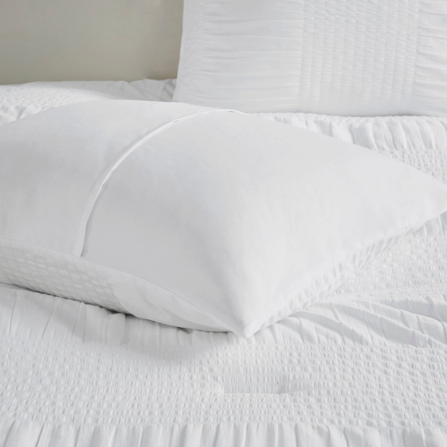 Madison Park Essentials Cirrus Complete Comforter Set with Bed Sheets