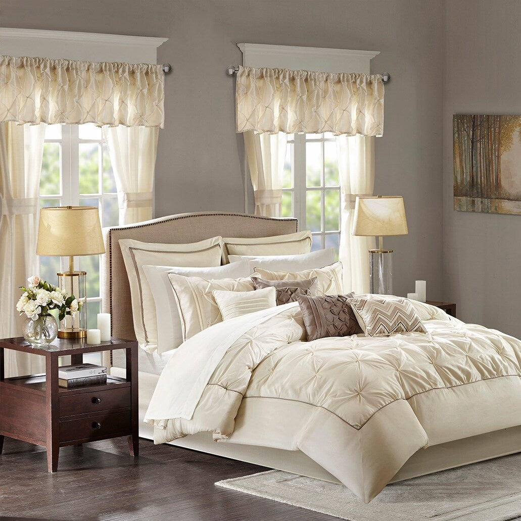 Madison Park Essentials Loretta 24-Piece Room in a Bag with Window Panels and Sheet Set