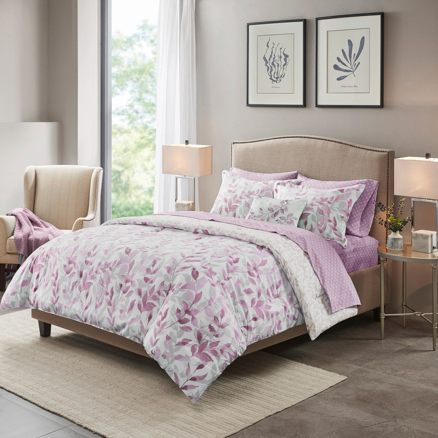 Madison Park Essentials Thelma Reversible Comforter Set with Bed Sheets
