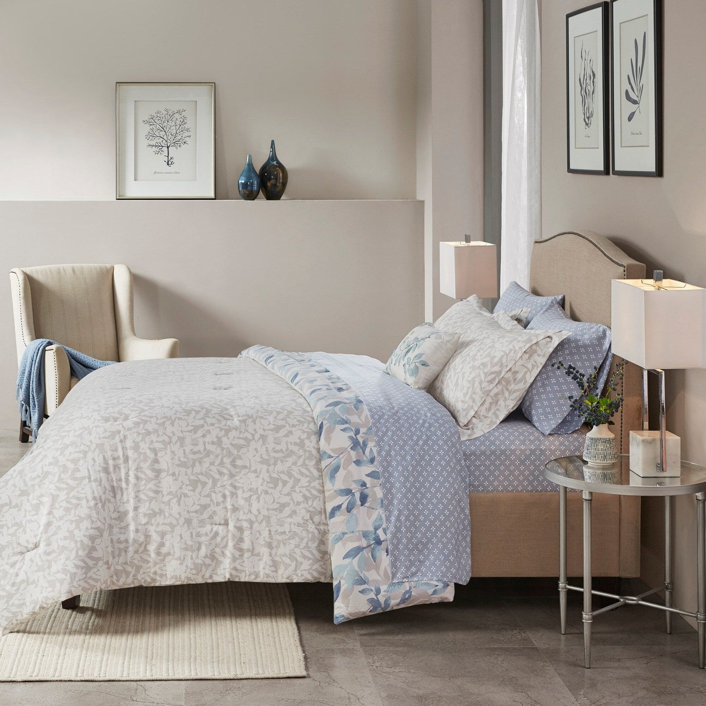 Madison Park Essentials Thelma Reversible Comforter Set with Bed Sheets