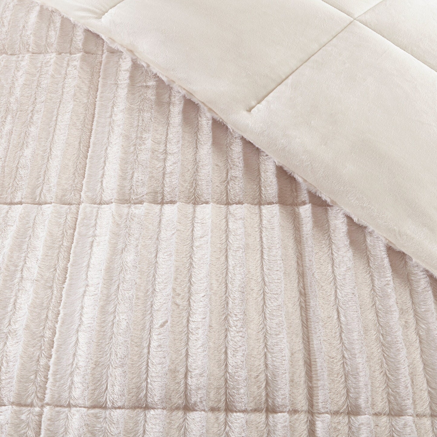 Madison Park York Faux Fur Comforter Mini Set