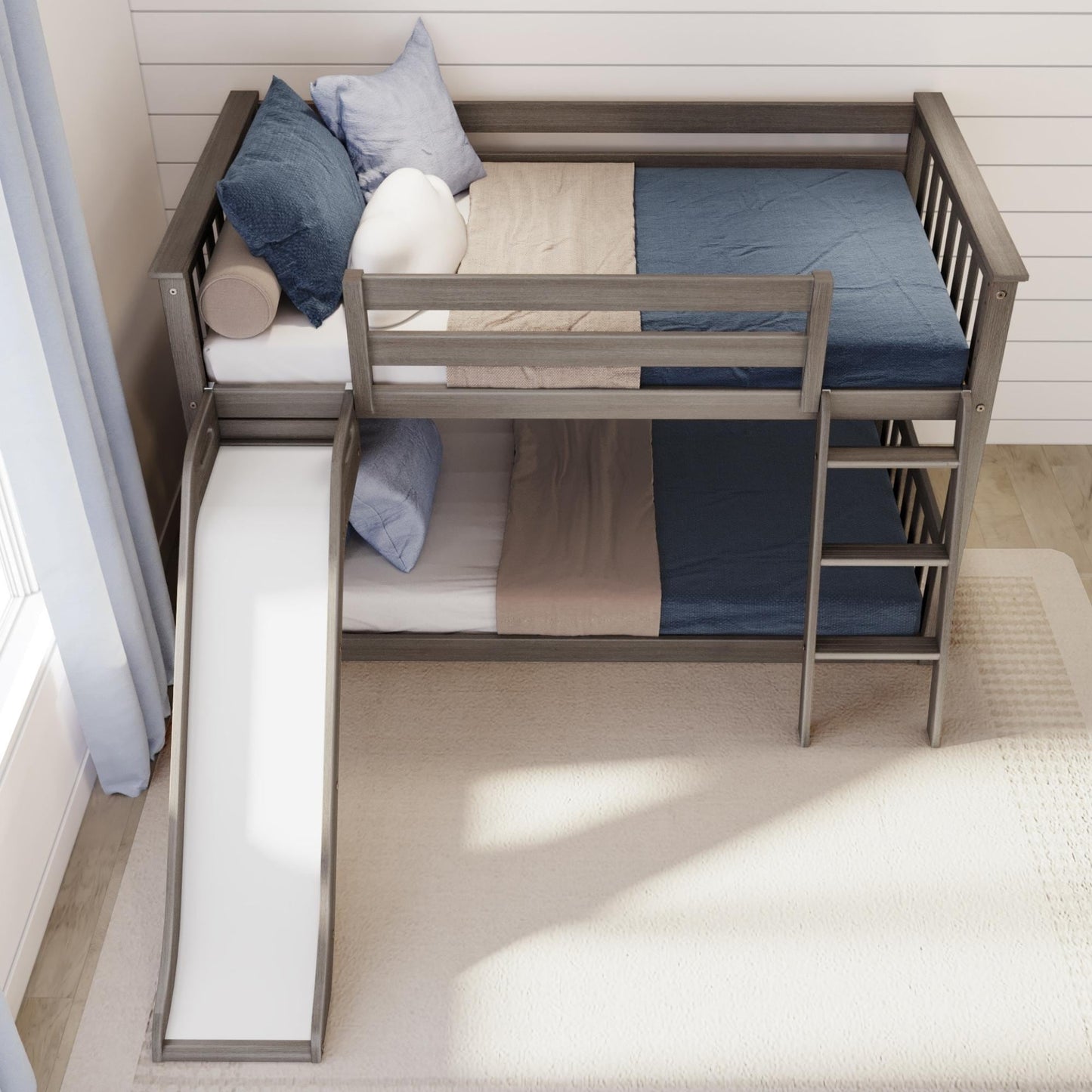 Max and Lily Classic Twin over Twin Low Bunk with Easy Slide