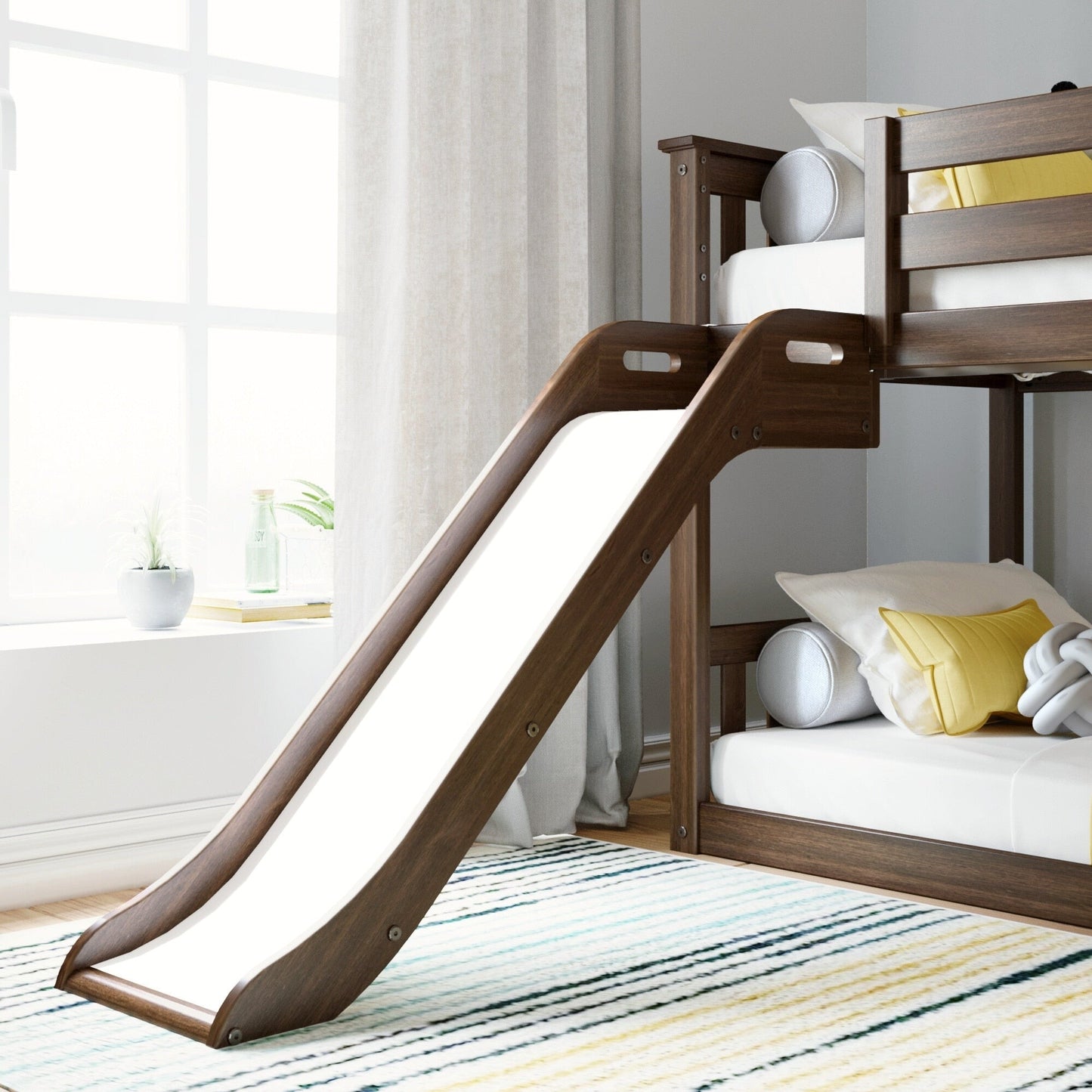 Max and Lily Classic Twin over Twin Low Bunk with Easy Slide