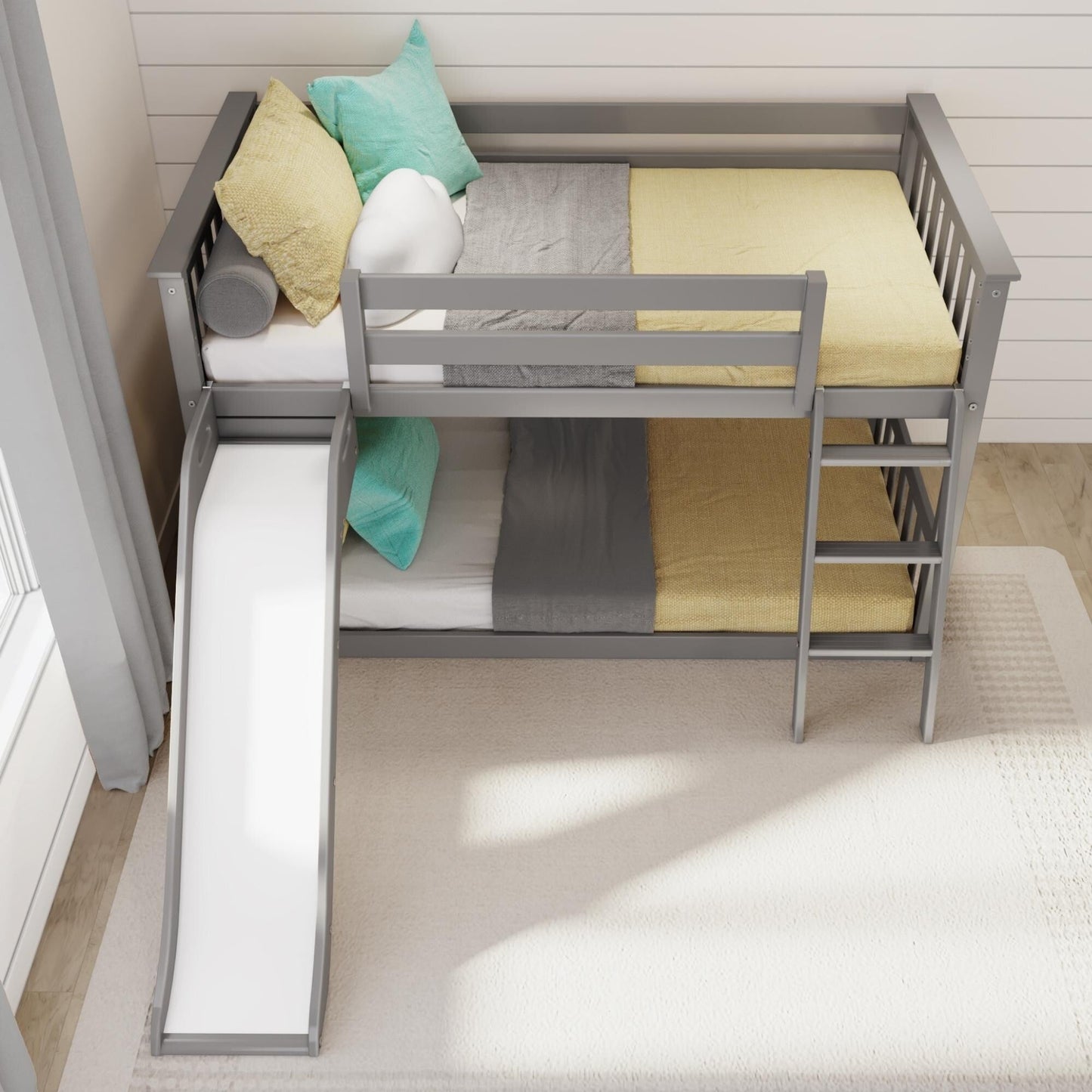Max and Lily Classic Twin over Twin Low Bunk with Easy Slide