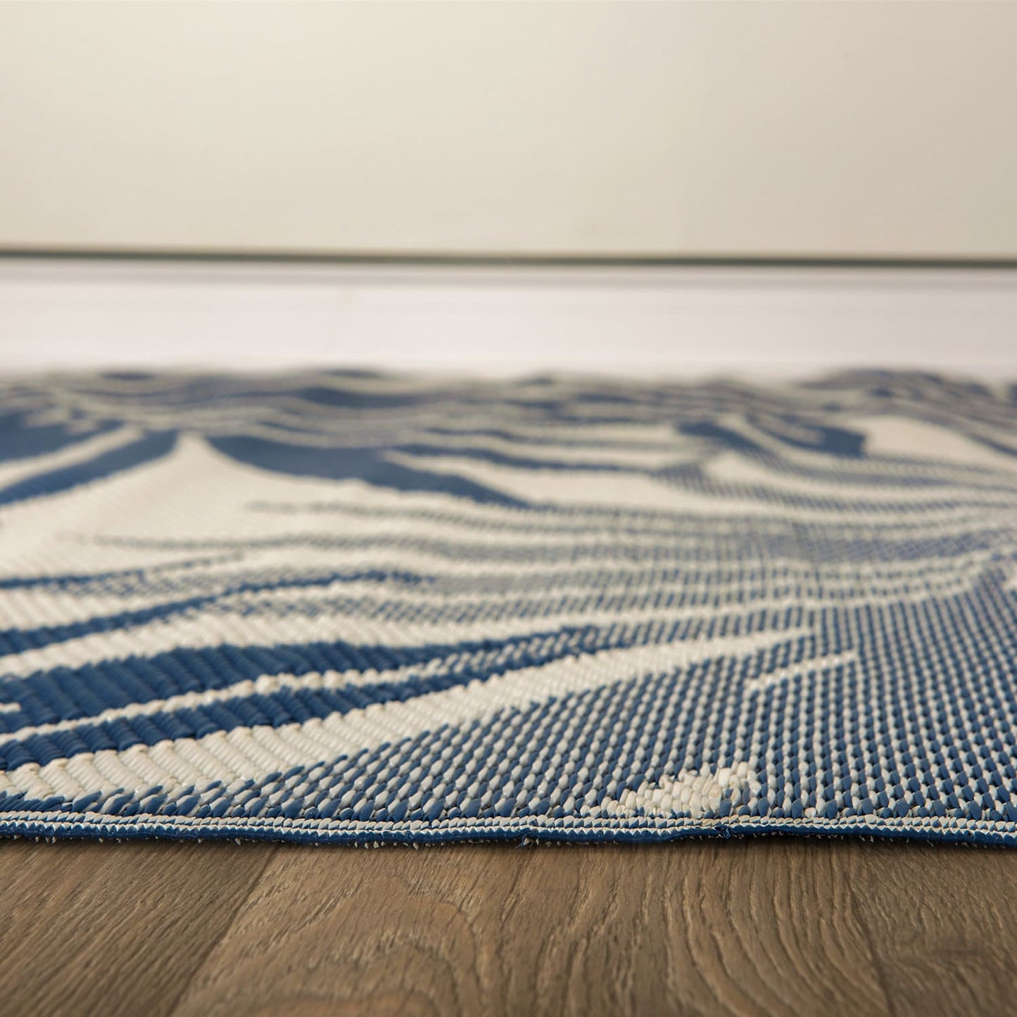 Modern Floral Reversible Plastic Outdoor Rugs