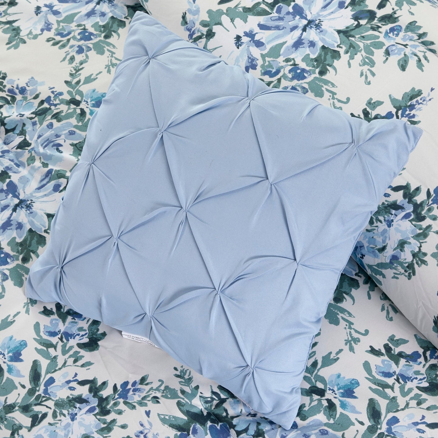 Modern Threads Kara 8-Piece Printed Complete Bed Set
