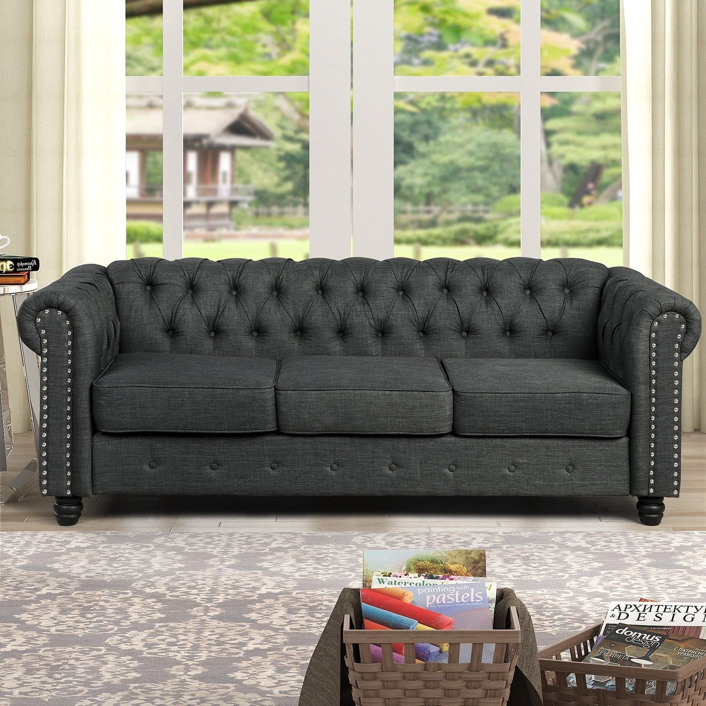 Canapé Chesterfield en lin Morden Fort avec capitonnage à boutons, clous et pieds en bois massif pour le salon