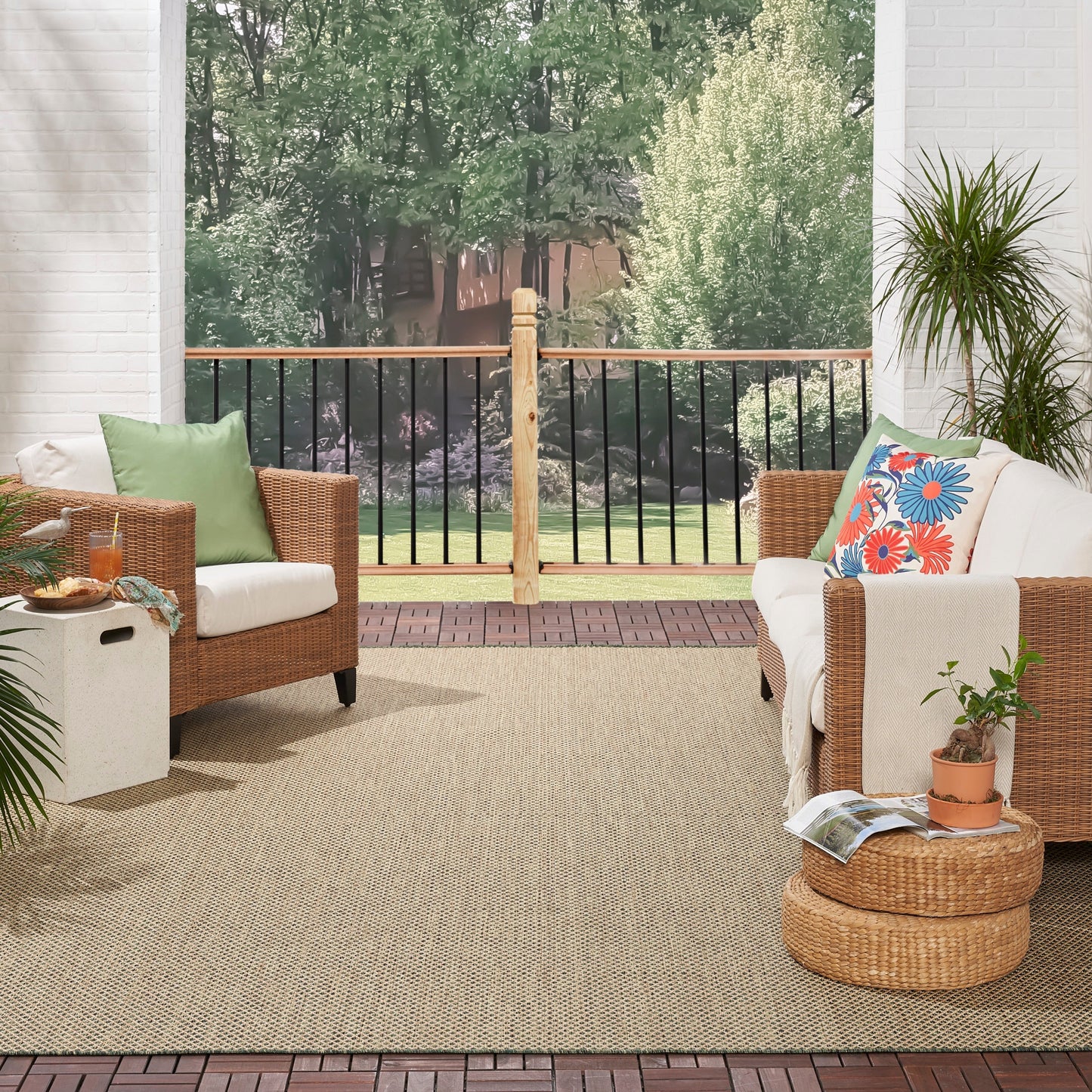 Nourison Positano Indoor/Outdoor Geometric Area Rug