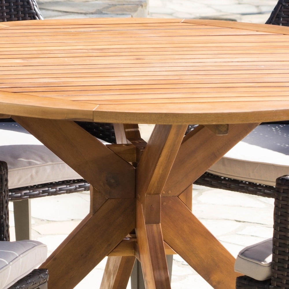 Ensemble de salle à manger d'extérieur rond en osier Ryan, 5 pièces, avec coussins, par Christopher Knight Home