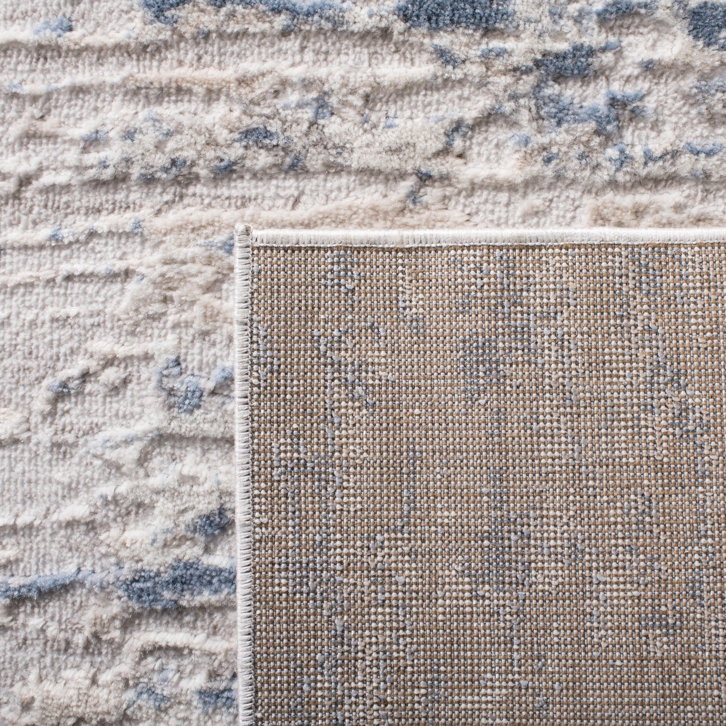 SAFAVIEH Amelia Agda Abstract Rug
