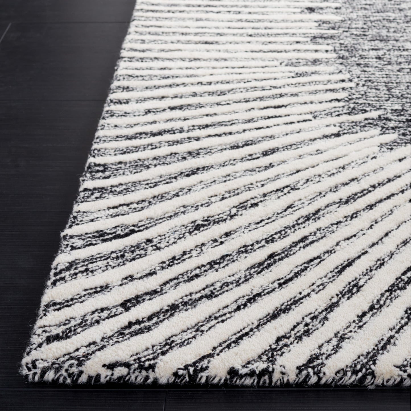 SAFAVIEH Handmade Abstract Sofoula Modern Wool Rug