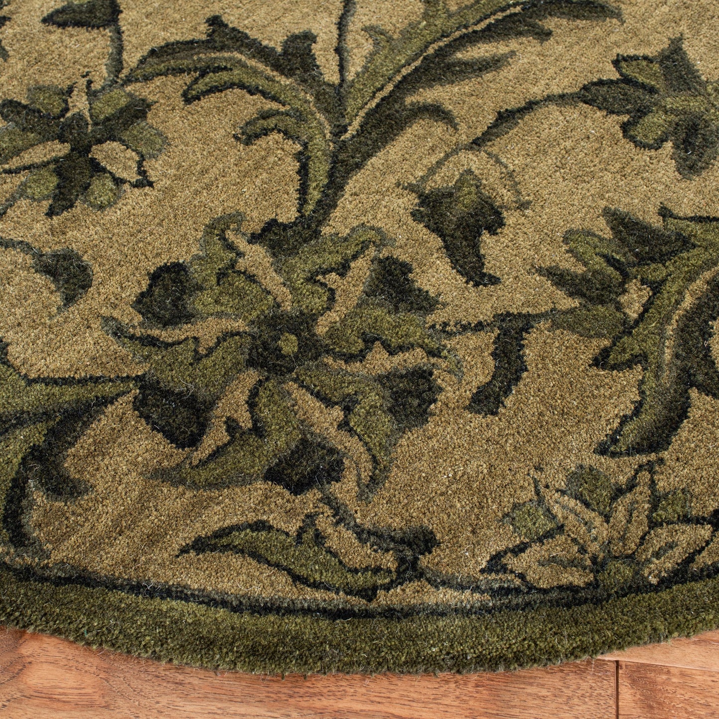 SAFAVIEH Handmade Antiquity Rukija Traditional Oriental Wool Rug