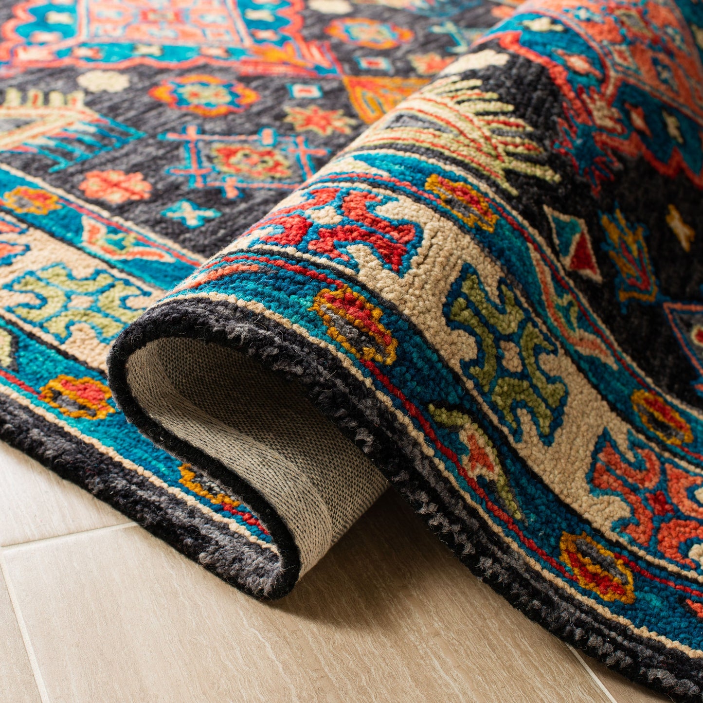 SAFAVIEH Handmade Aspen Sigurþora Bohemian Wool Rug