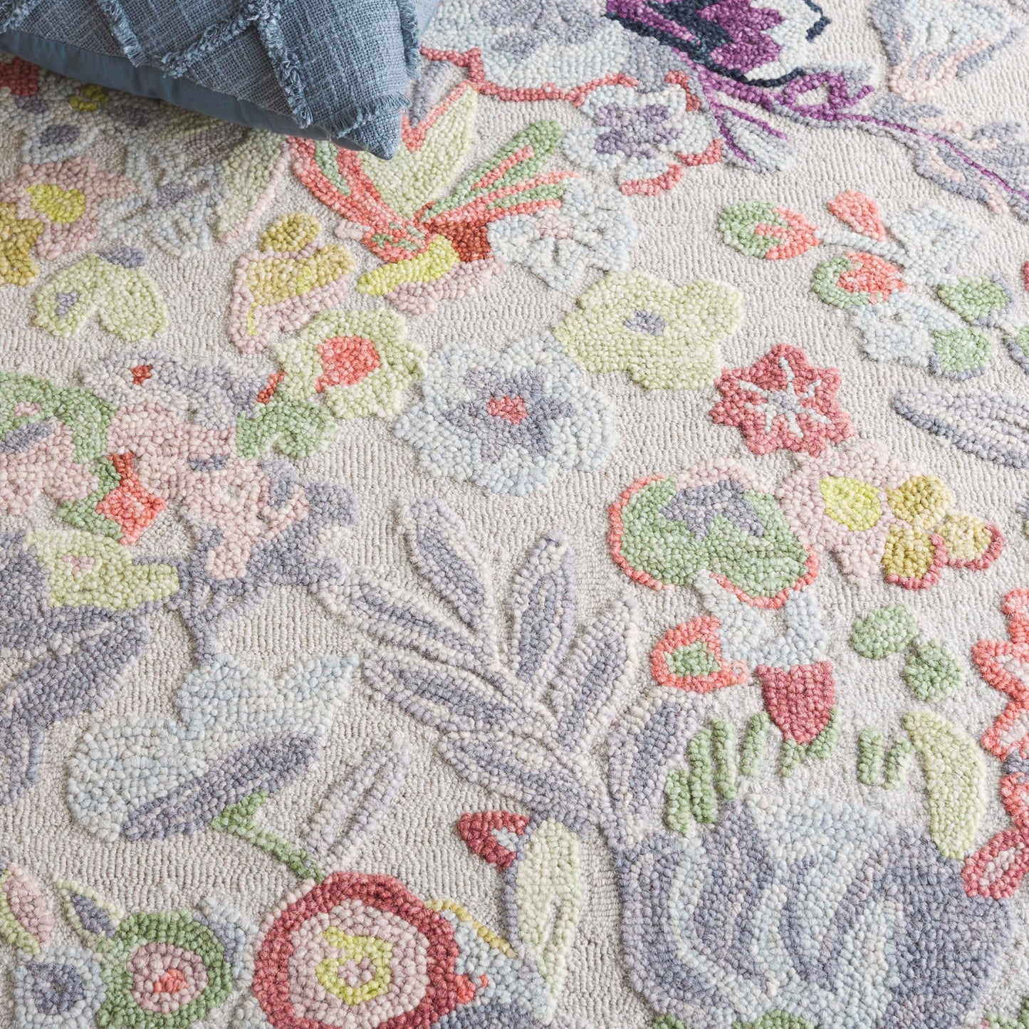 SAFAVIEH Handmade Jardin Malfrid Country Wool Rug