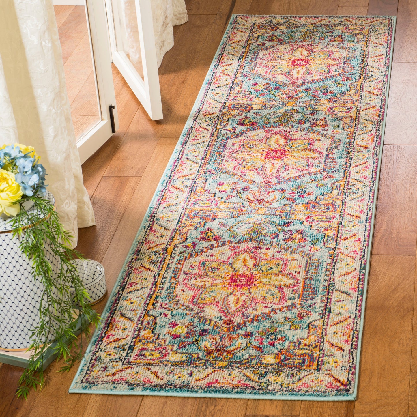 SAFAVIEH Phoenix Sameh Vintage Boho Oriental Rug