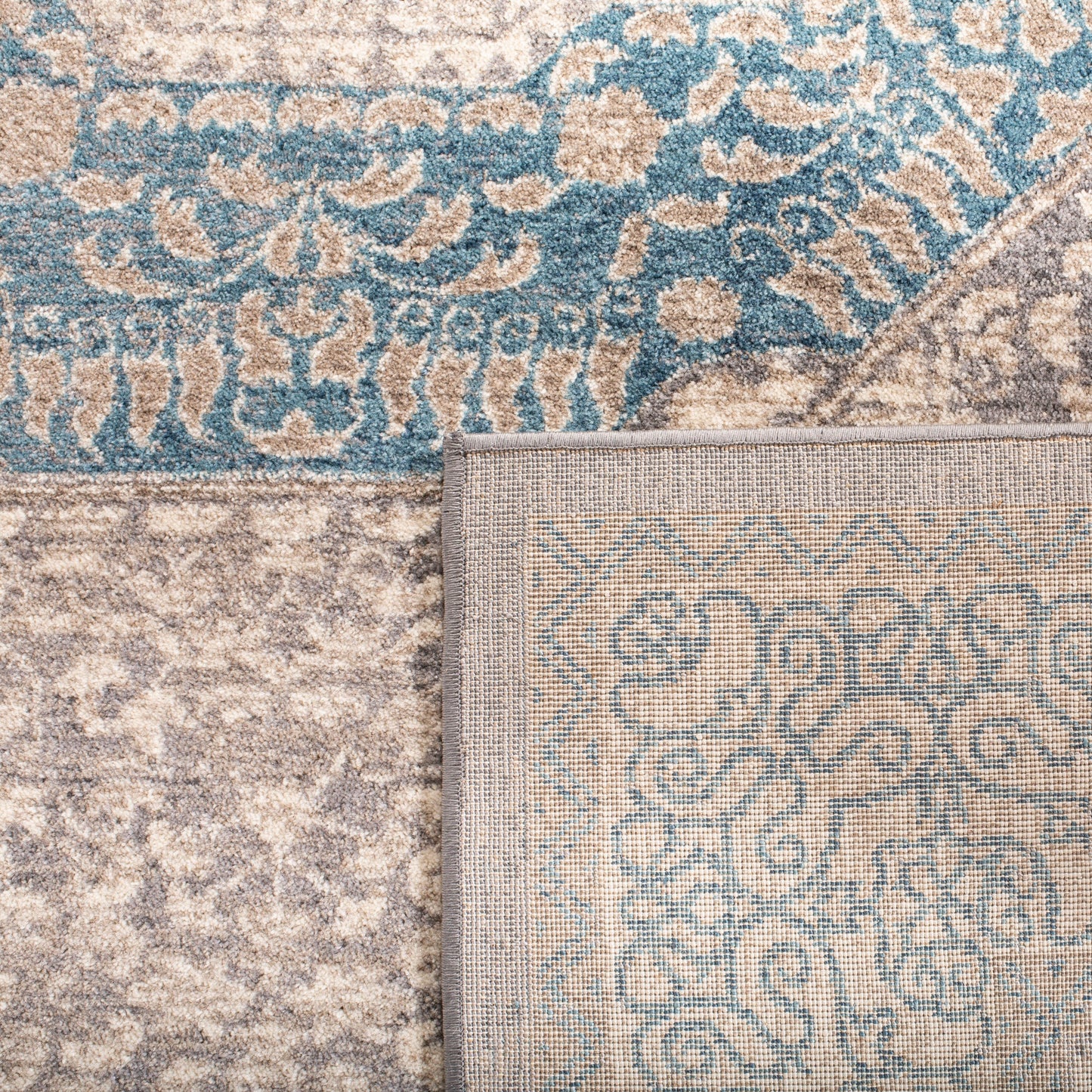 SAFAVIEH Sofia Glenna Vintage Oriental Medallion Rug