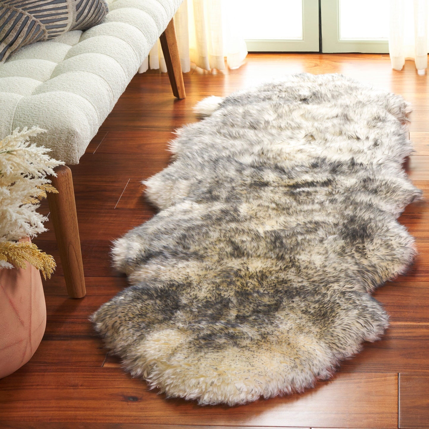 SAFAVIEH, Handmade Natural Kirstie Leanca 3.4-inch Thick Rug