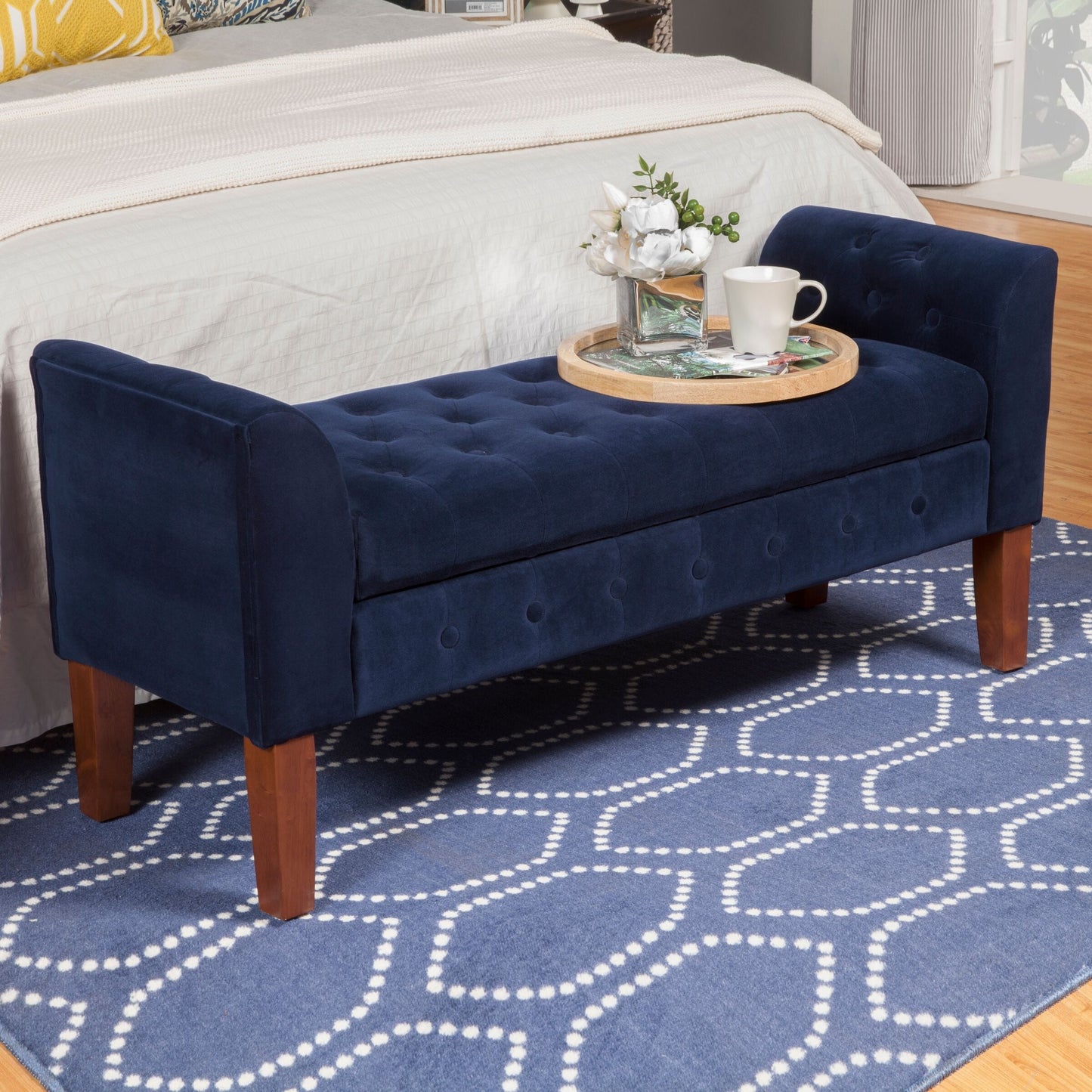 Banc/canapé de rangement en velours bleu marine Malakoff de Copper Grove