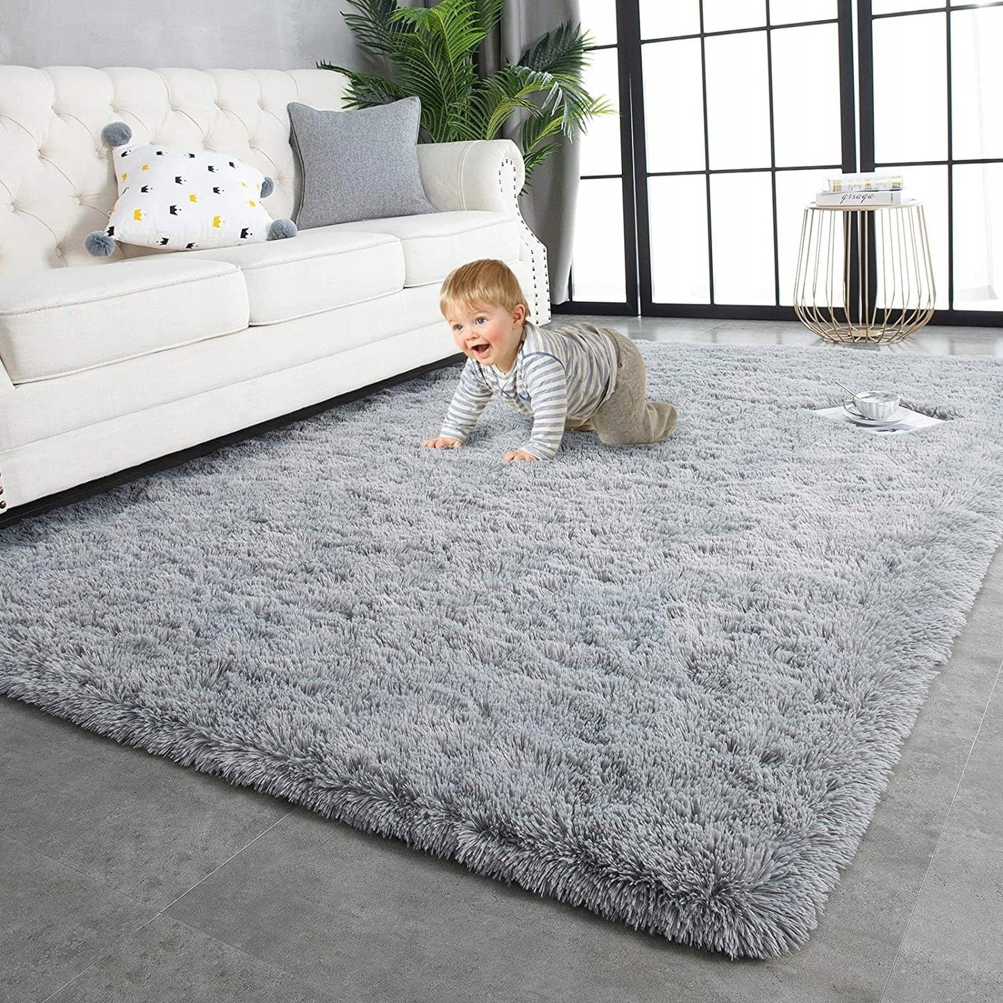 Soft Indoor Area Rug Modern Fluffy Home Carpet - 4' x 5.3'