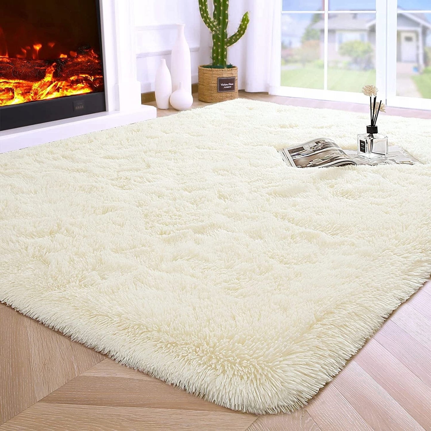 Soft Indoor Area Rug Modern Fluffy Home Carpet - 4' x 5.3'