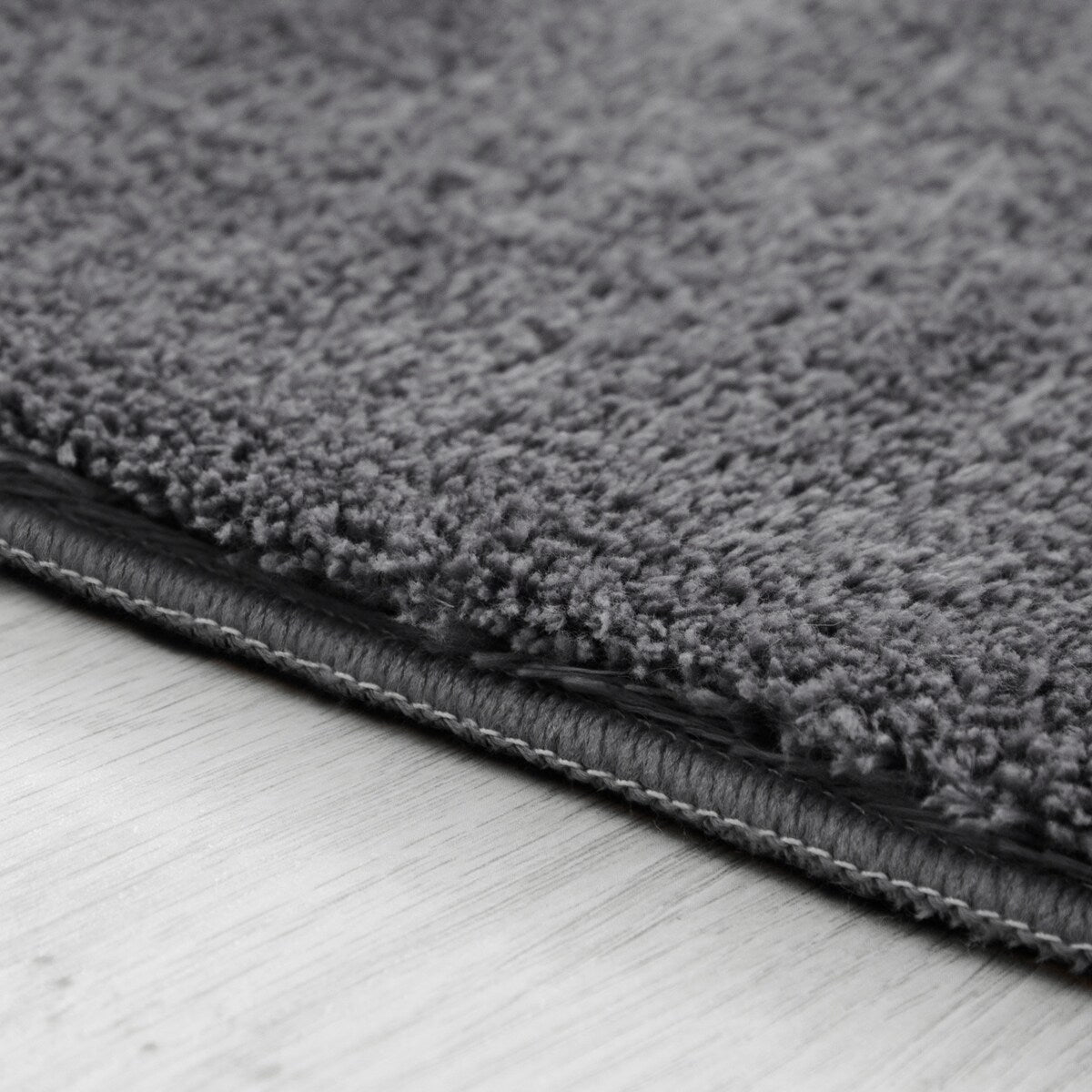 Soft Washable Area Rug with Anti-Slip Backing in solid Colors
