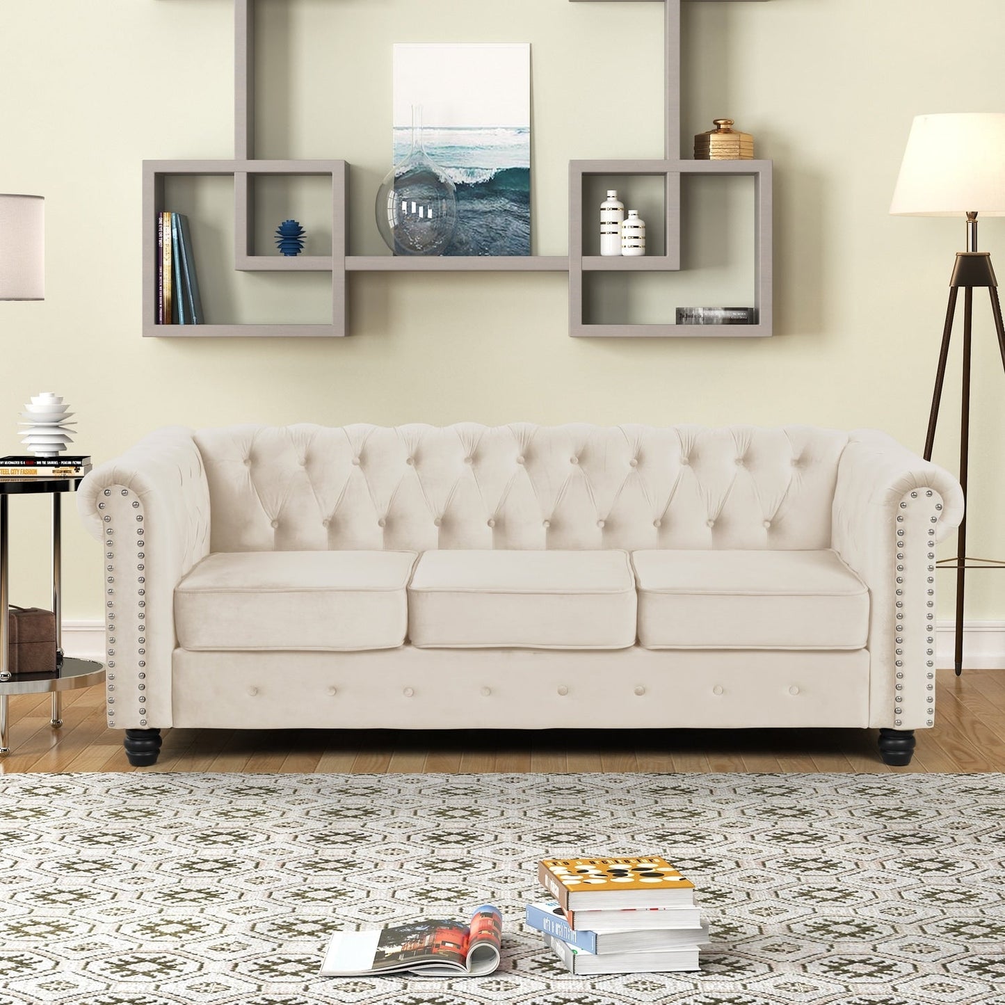 Canapé Chesterfield rembourré en velours Morden Fort avec tête de clou et pieds solides pour le salon