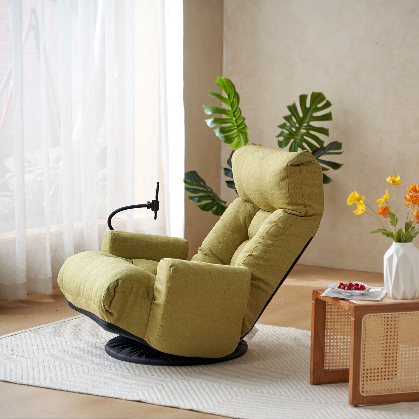 Fauteuil inclinable manuel pivotant à 360° avec support pour téléphone portable, appui-tête et dossier réglables